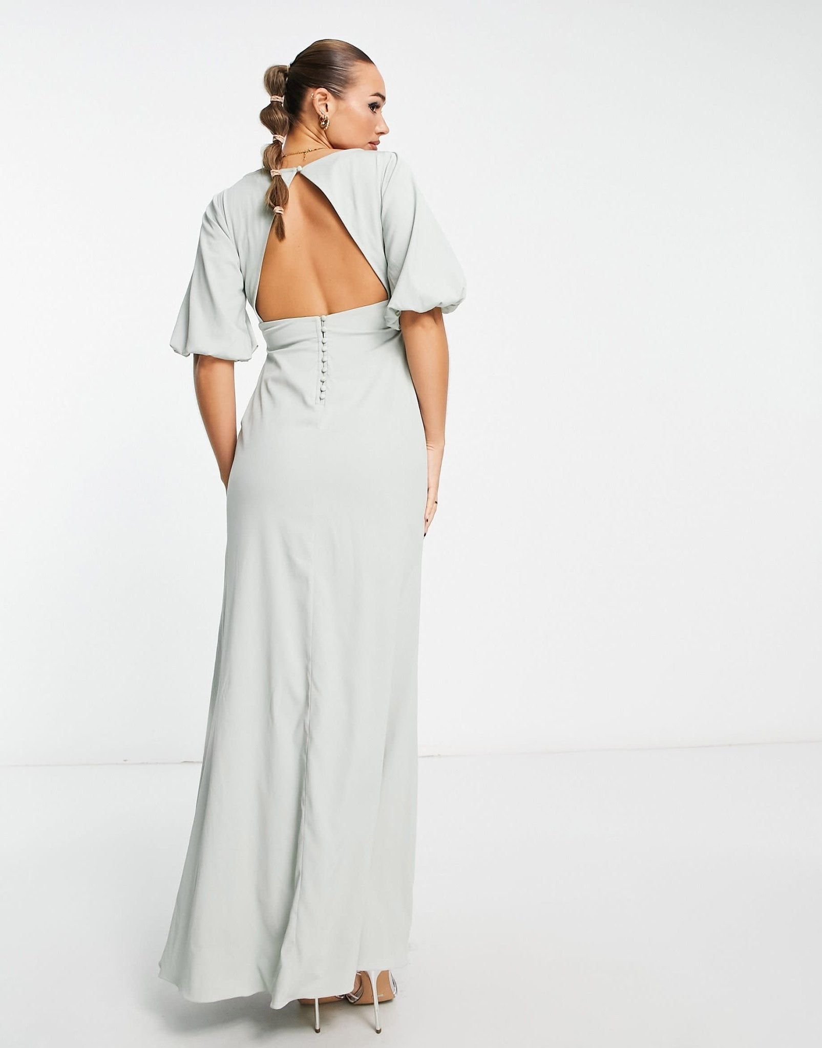 Maya Bridesmaid mid sleeve open back maxi dress in sage green – ASOS Sample Sale EU Store