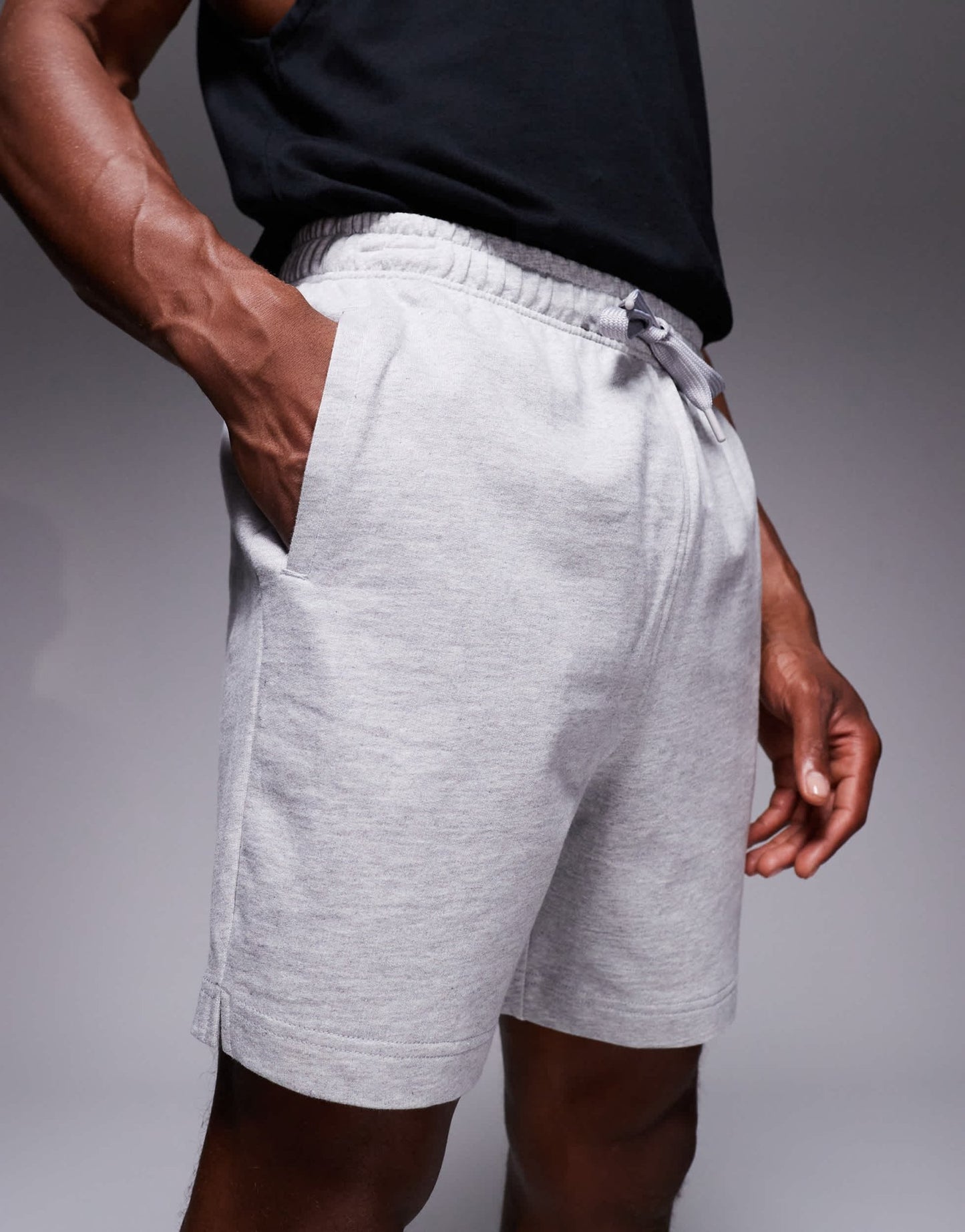 4505 Icon 7 inch training sweat shorts with quick dry in grey - ASOS Sample Sale EU Store