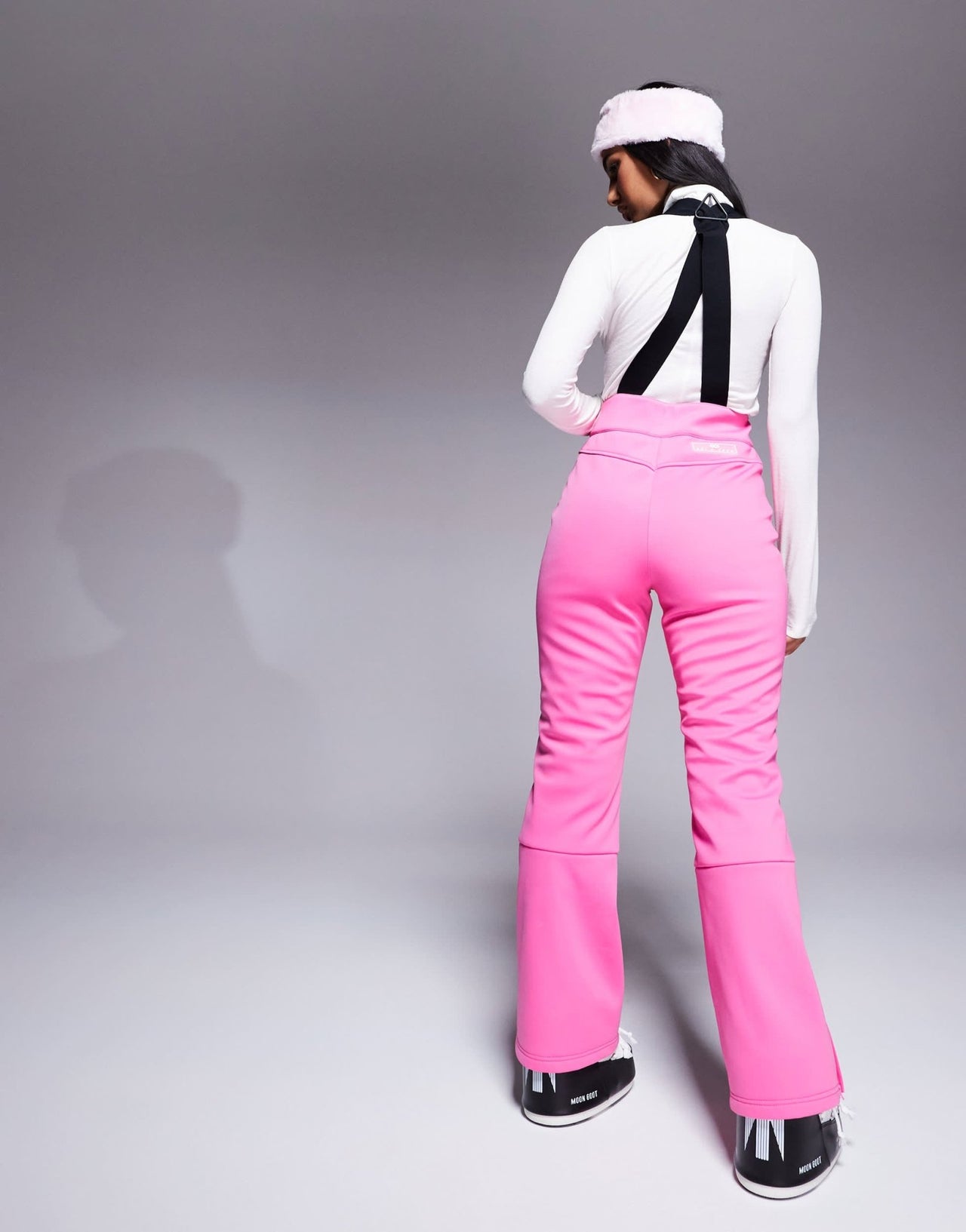 4505 Ski soft shell water repellent kick flare ski trousers in pink - ASOS Sample Sale EU Store