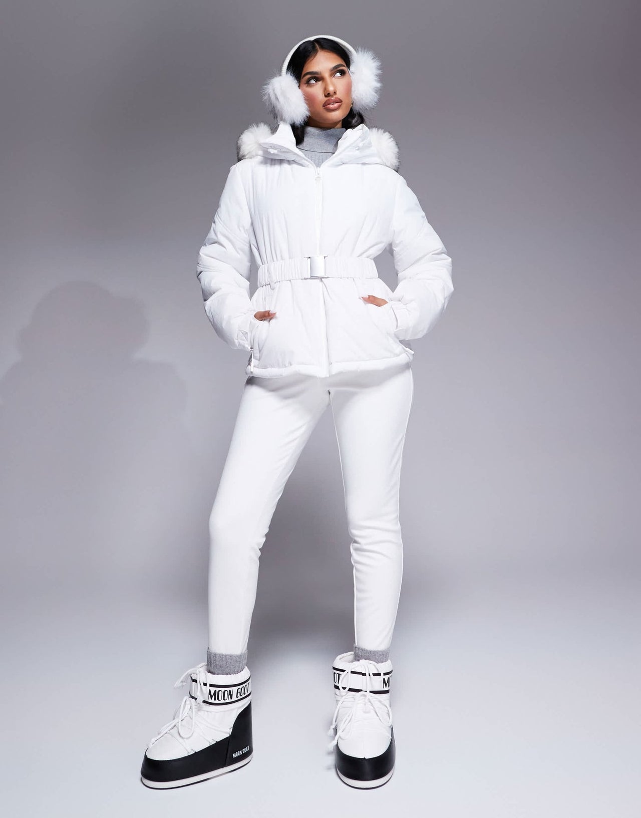 4505 Ski water repellent insulated ski jacket in white - ASOS Sample Sale EU Store