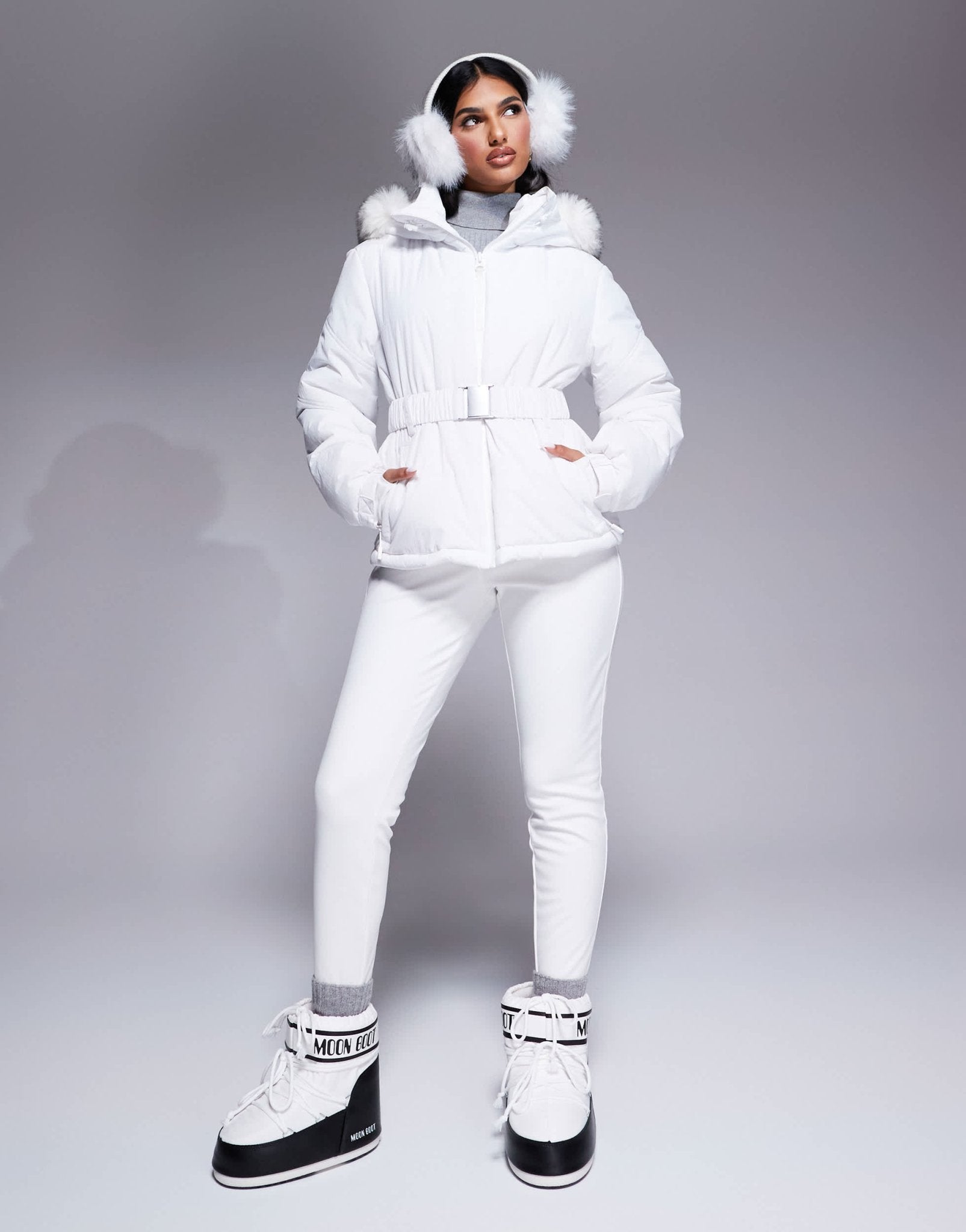 4505 Ski water repellent insulated ski jacket in white - ASOS Sample Sale EU Store