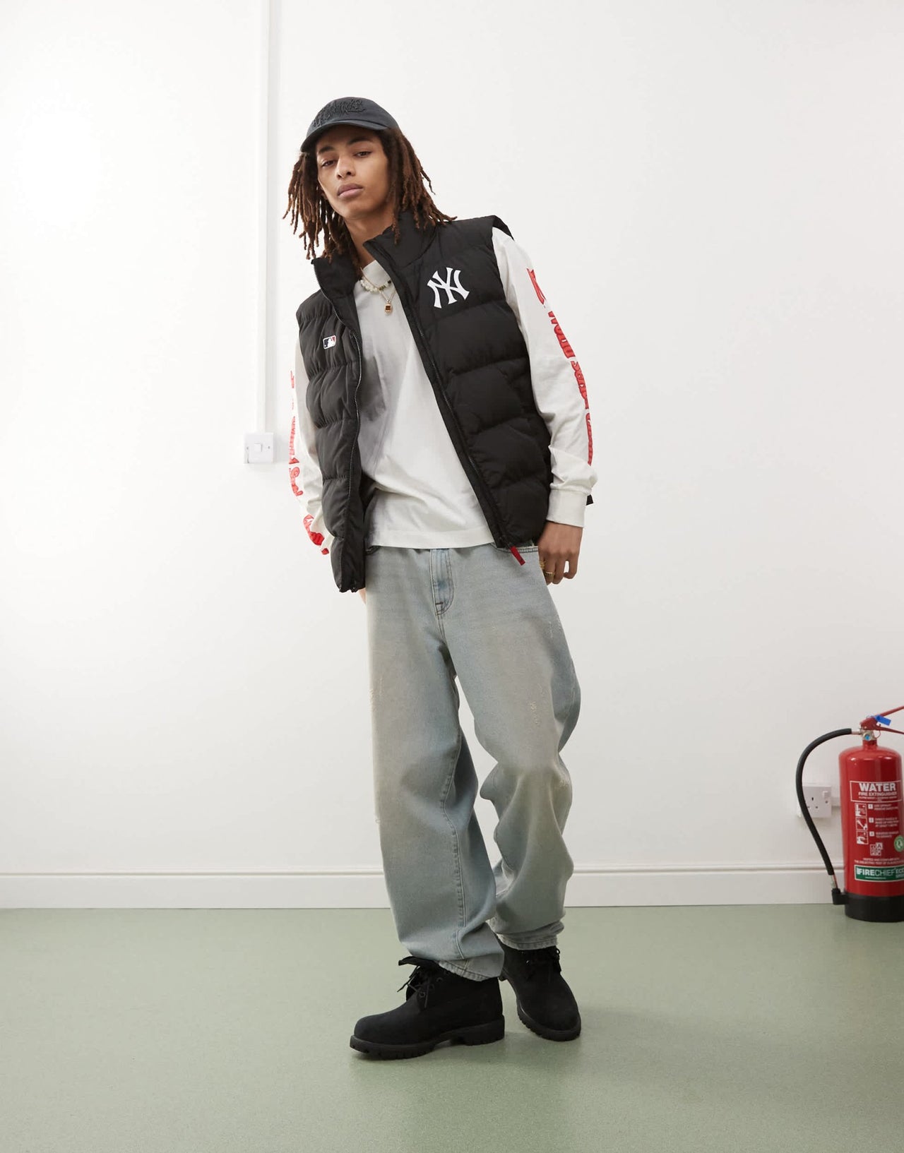 47 Brand NY Yankees padded hooded gilet in black - ASOS Sample Sale EU Store