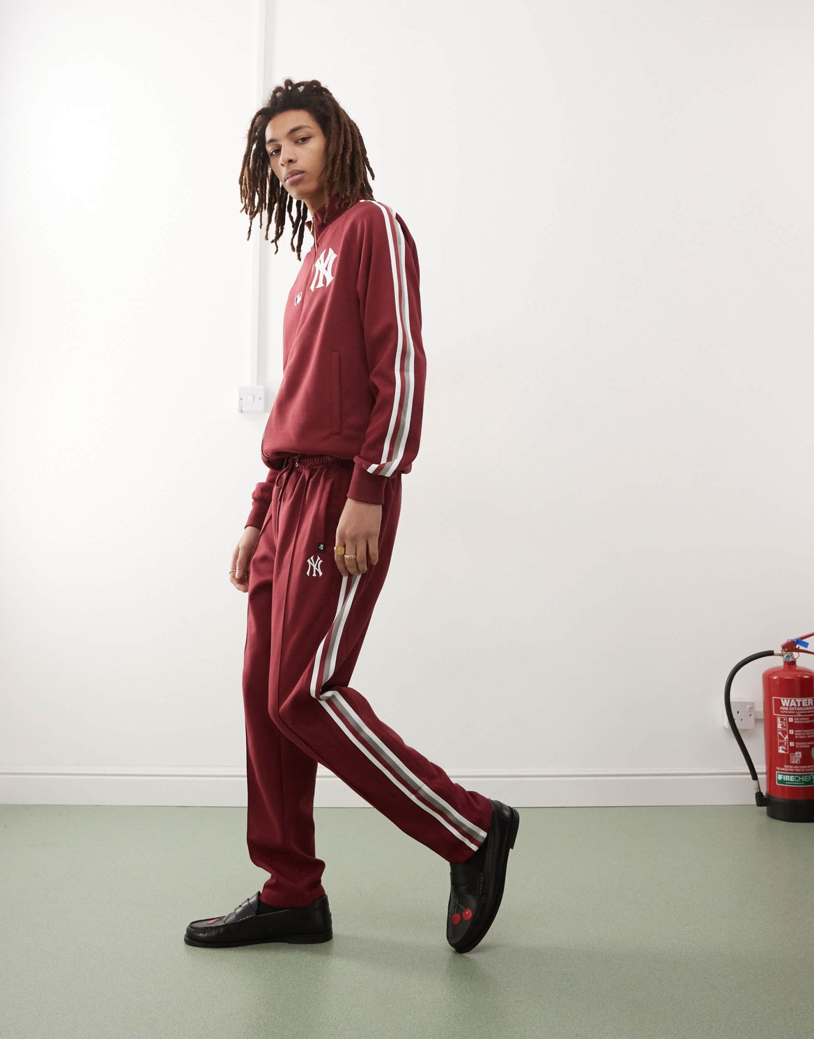 47 Brand NY Yankees track jogger co - ord in burgundy - ASOS Sample Sale EU Store