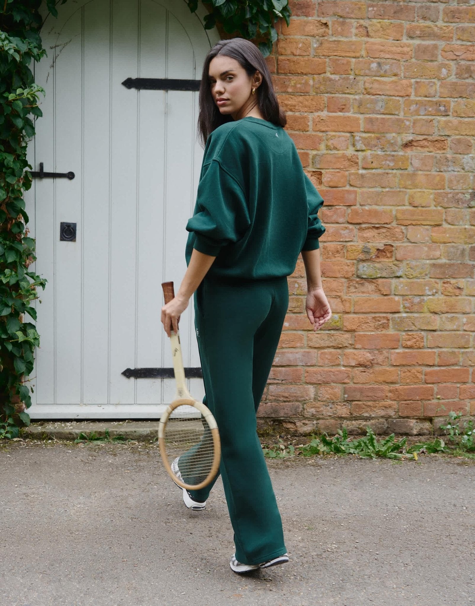 4th & Reckless Forrest wide leg jogger in green - ASOS Sample Sale EU Store