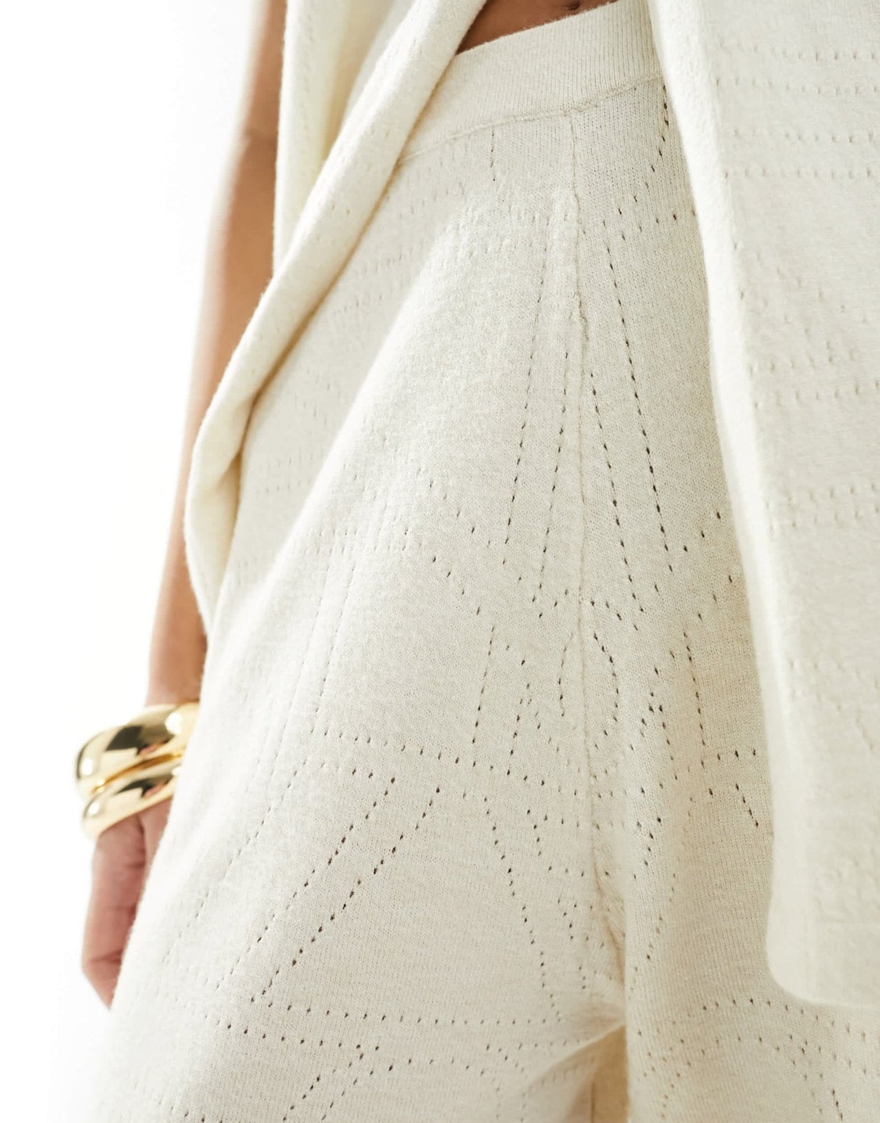 4th & Reckless knitted pointelle straight leg trousers co - ord in cream - ASOS Sample Sale EU Store