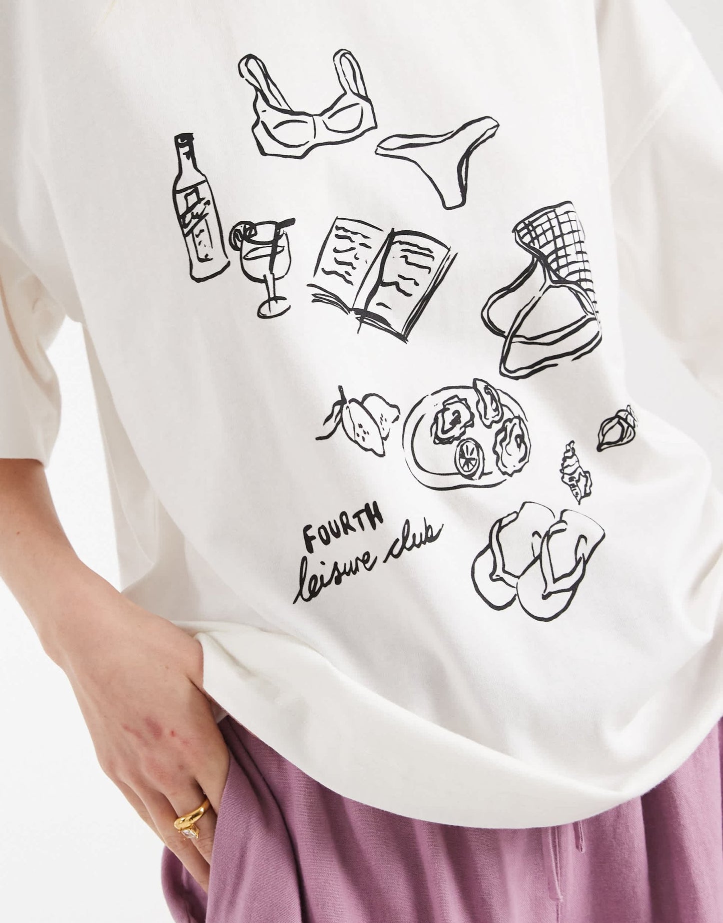 4th & Reckless leisure club graphic print t-shirt in white - ASOS Sample Sale EU Store
