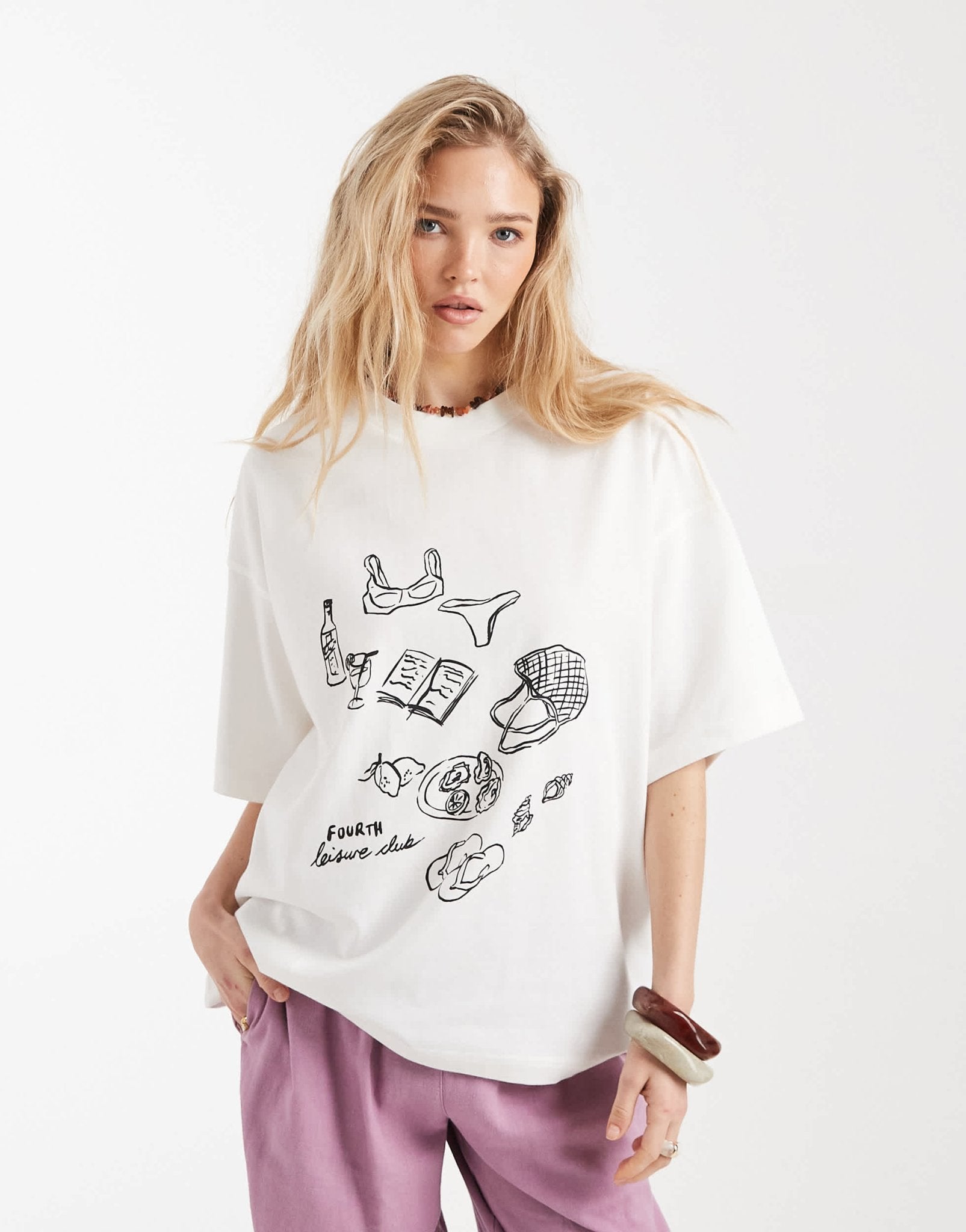 4th & Reckless leisure club graphic print t-shirt in white - ASOS Sample Sale EU Store