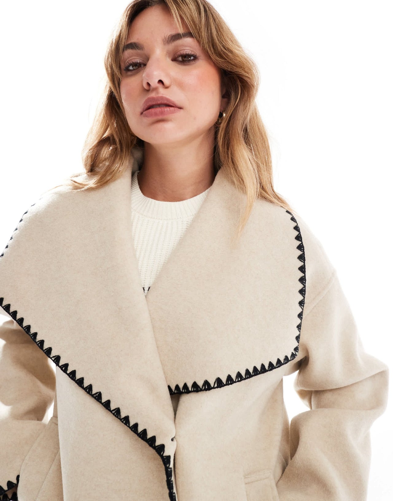4th & Reckless oversized lapel jacket with contrast stitch in camel - ASOS Sample Sale EU Store