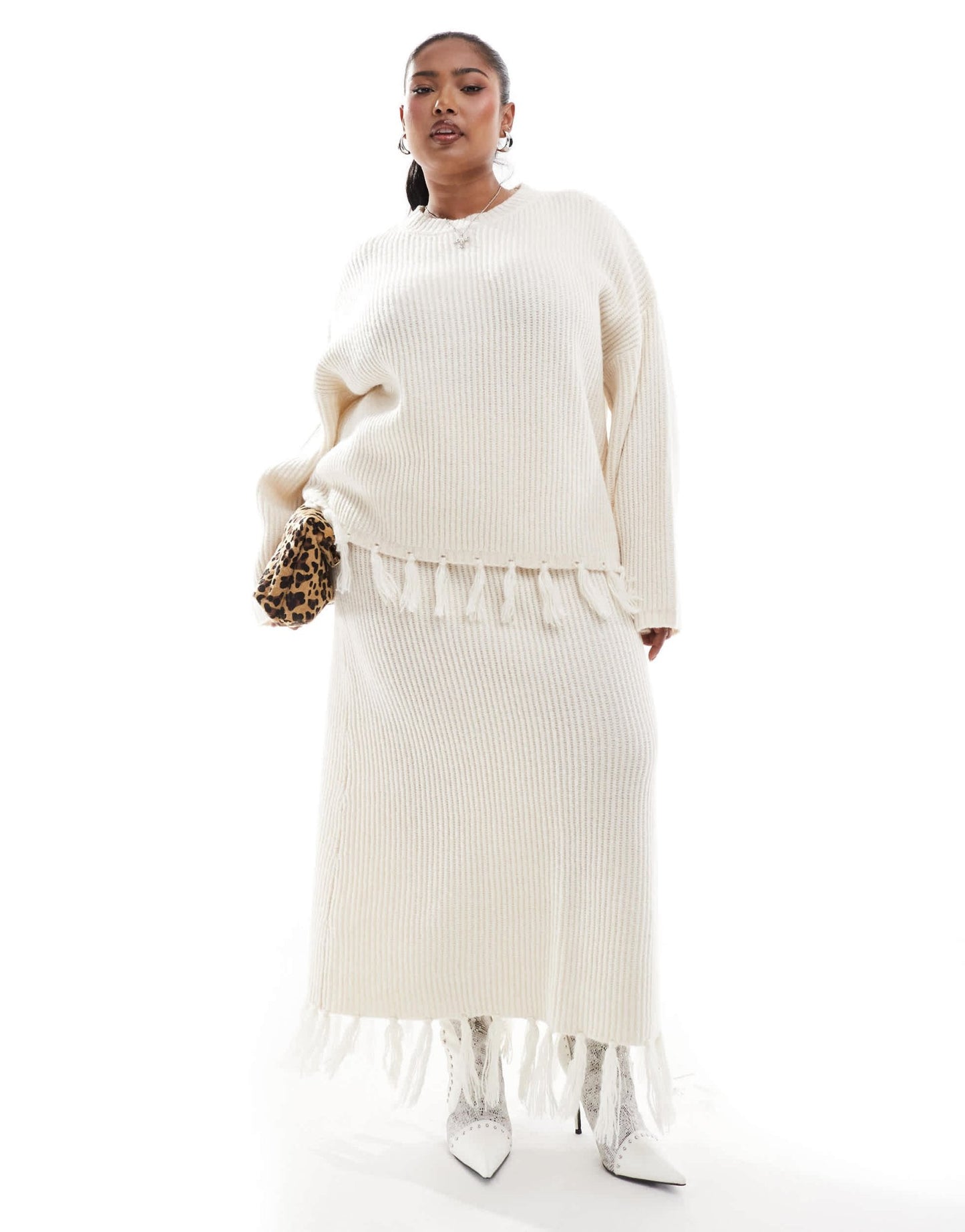 4th & Reckless Plus wool mix tassel edge wide sleeve jumper co - ord in cream - ASOS Sample Sale EU Store
