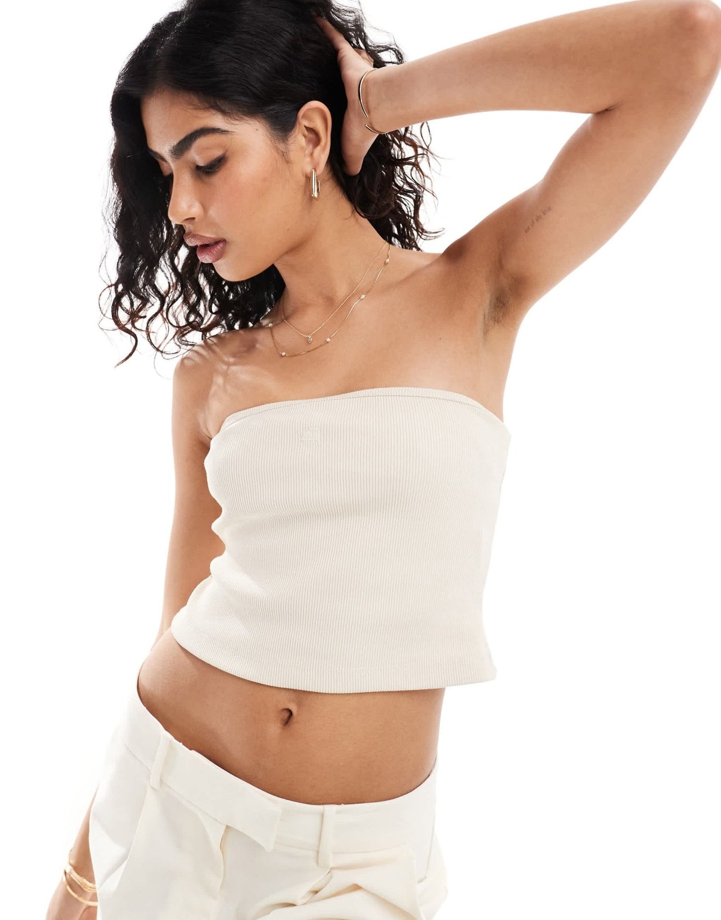 4th & Reckless ribbed bandeau logo detail top in beige - ASOS Sample Sale EU Store