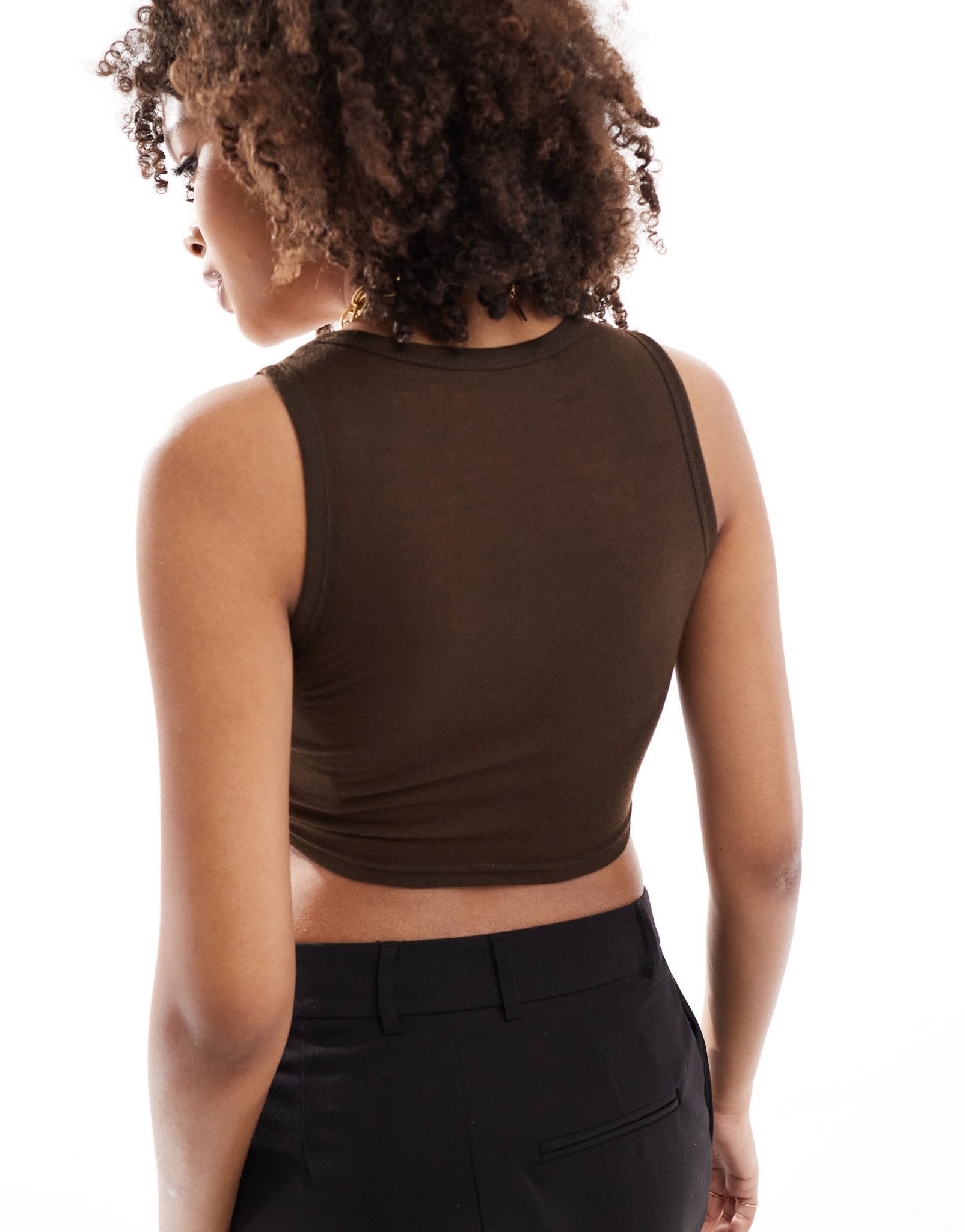 4th & Reckless ribbed knot detail cropped top in brown - ASOS Sample Sale EU Store
