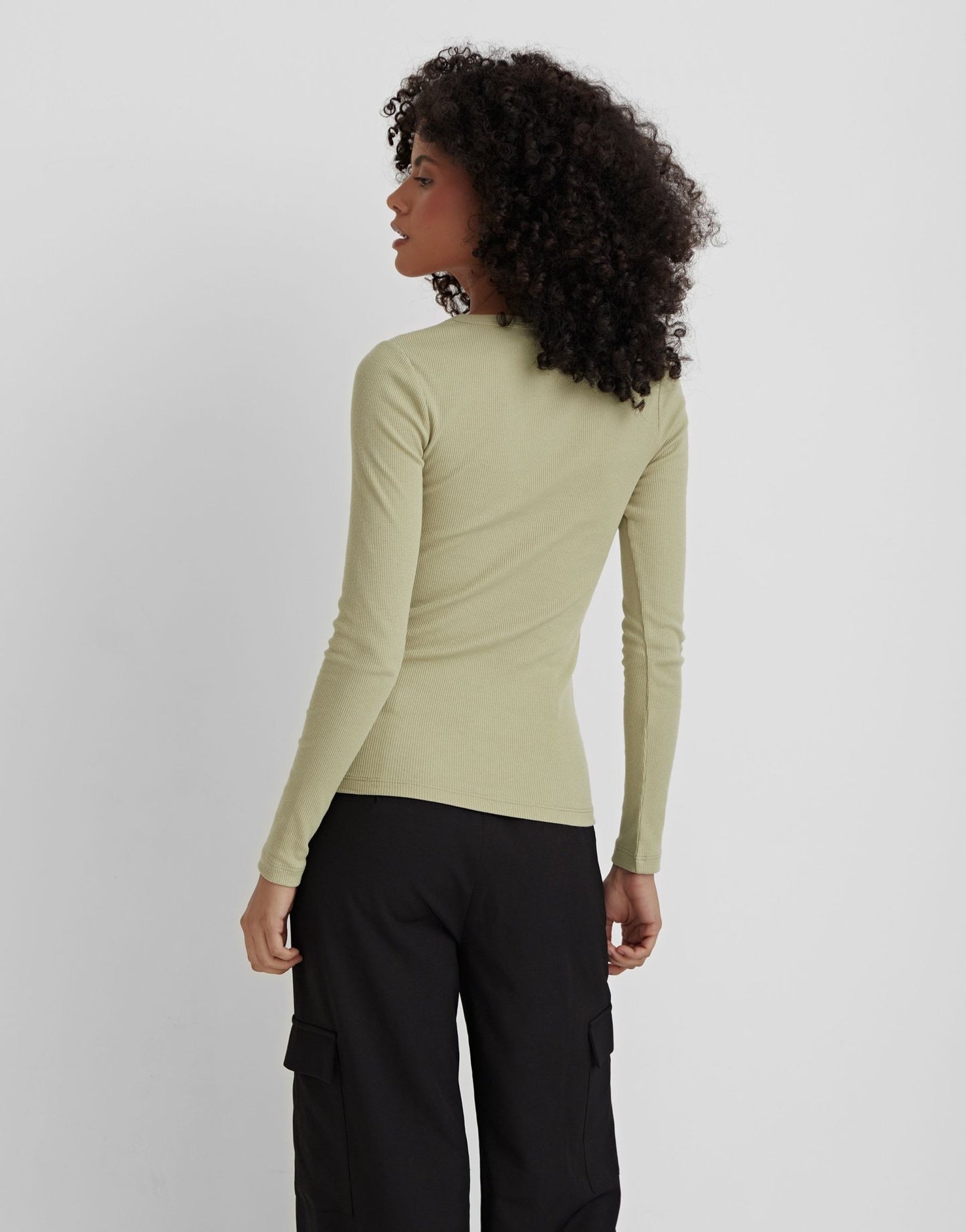 4th & Reckless ribbed logo top in sage - ASOS Sample Sale EU Store