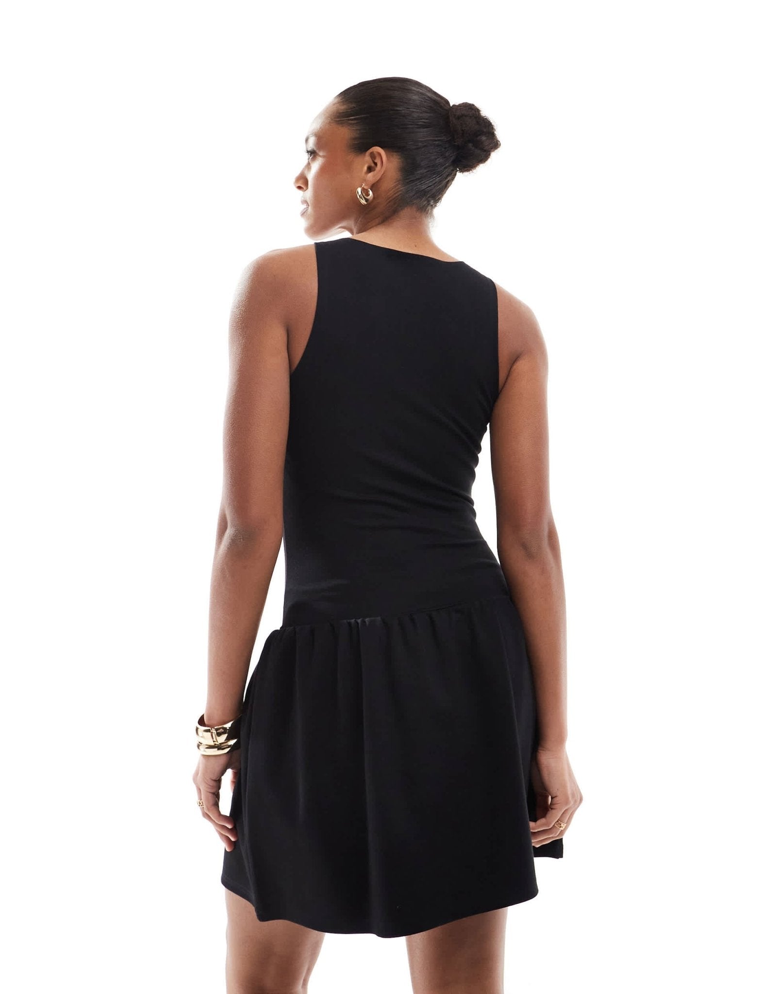 4th & Reckless sleeveless racerneck drop waist mini dress in black - ASOS Sample Sale EU Store