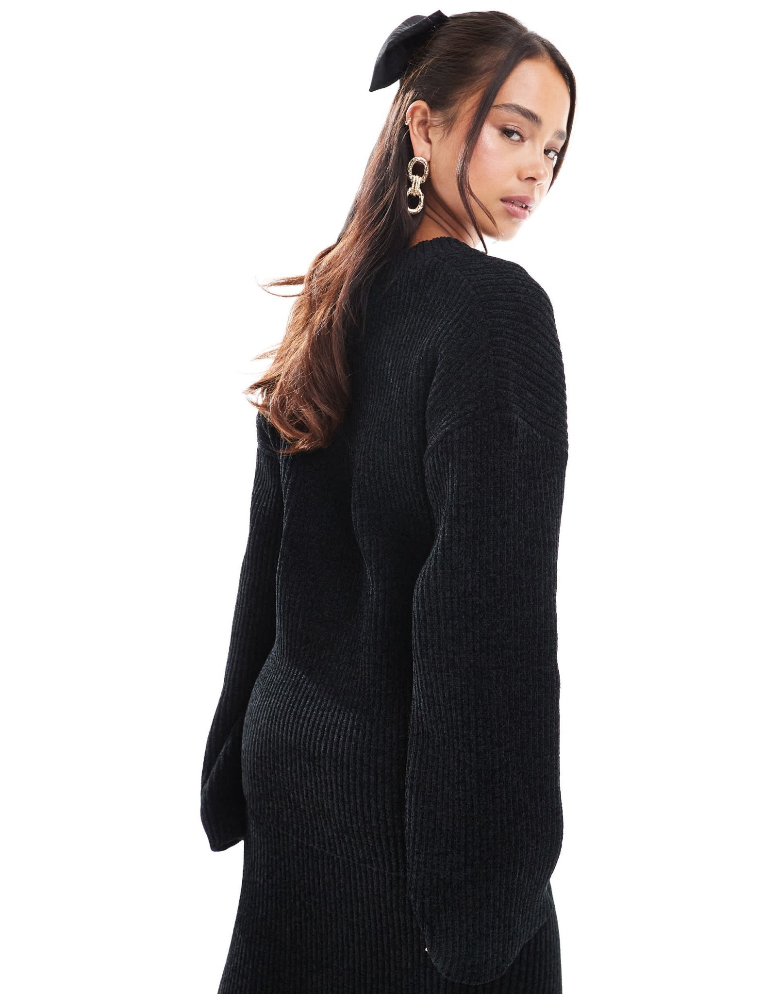 4th & Reckless soft rib v neck oversized jumper co - ord in black - ASOS Sample Sale EU Store