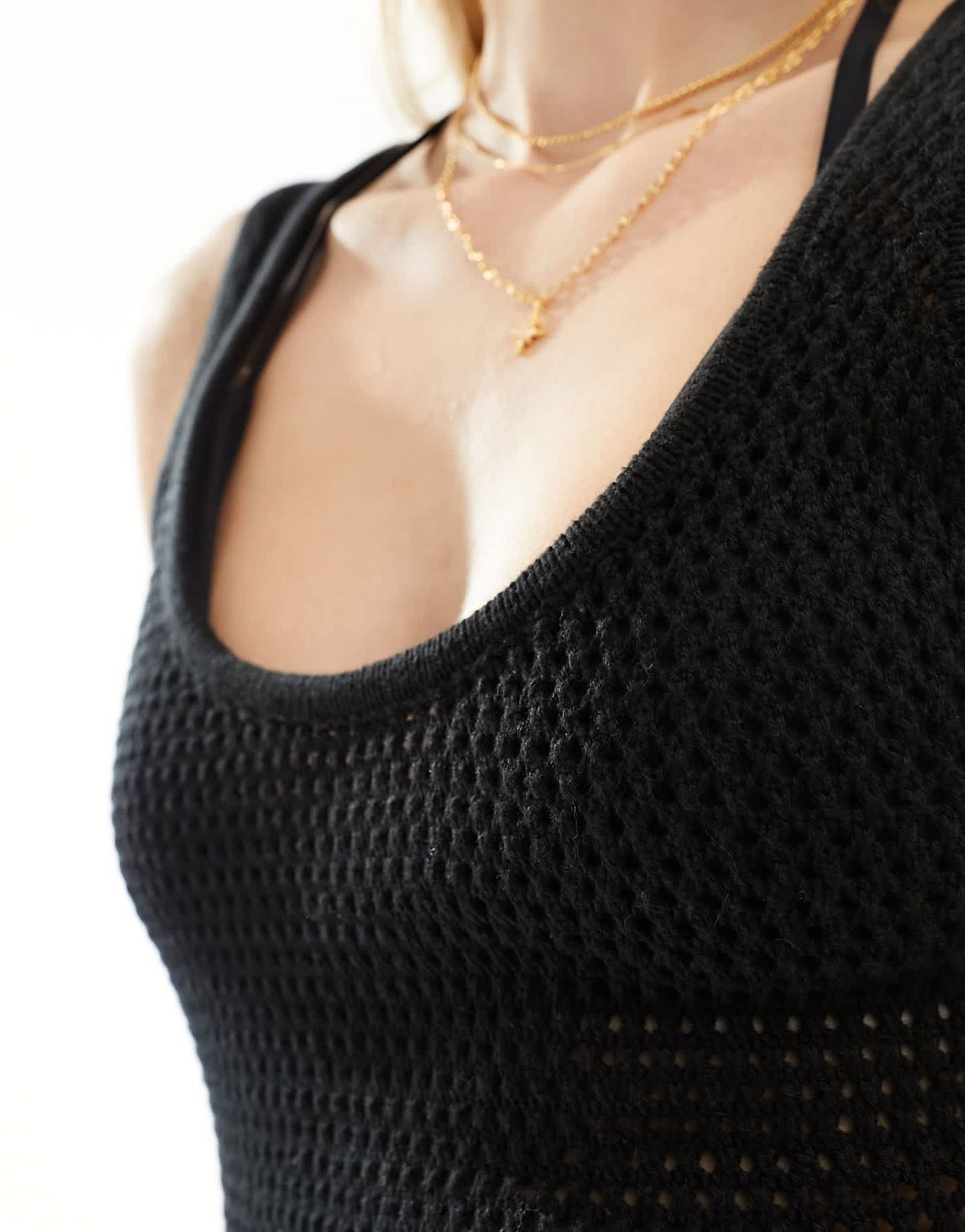 4th & Reckless Tall exclusive crochet knit sleeveless mini dress in black - ASOS Sample Sale EU Store