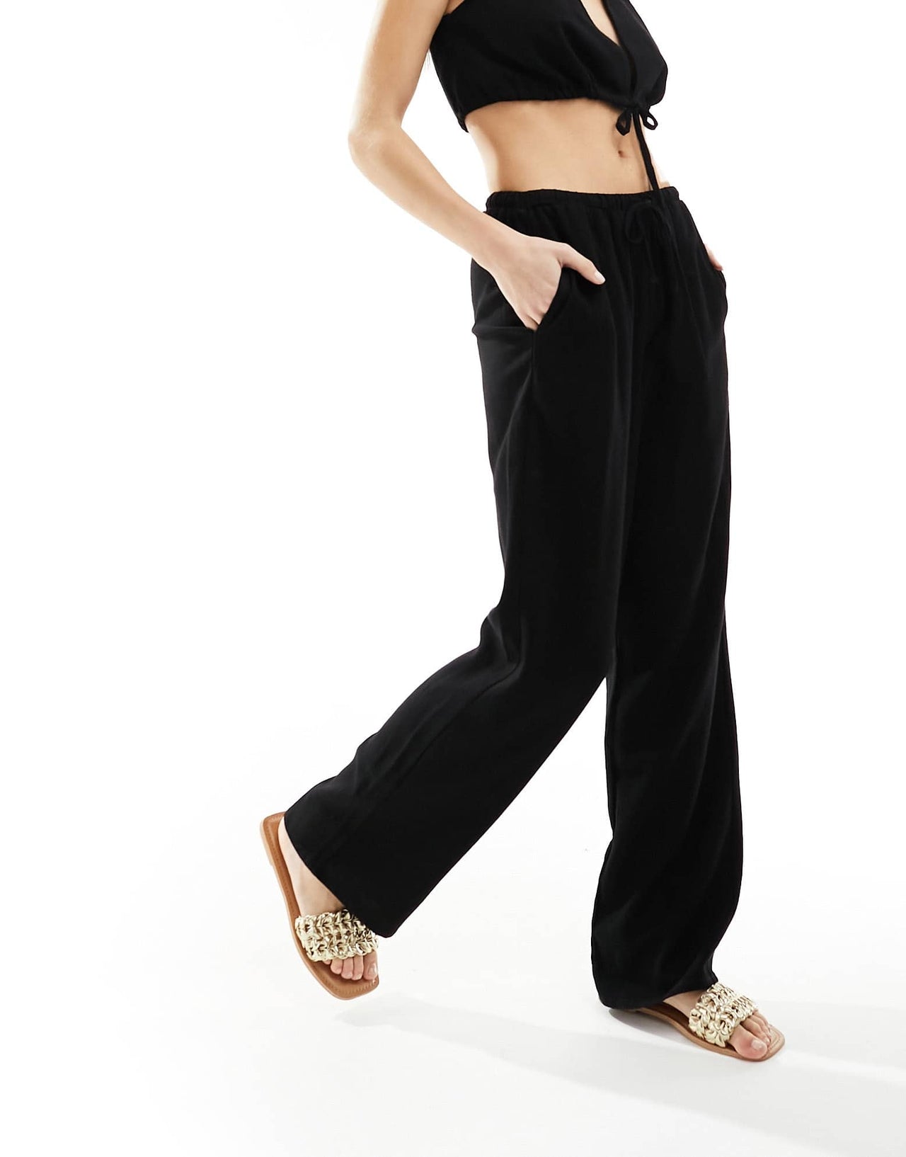 4th & Reckless tie front beach trouser co - ord in black - ASOS Sample Sale EU Store
