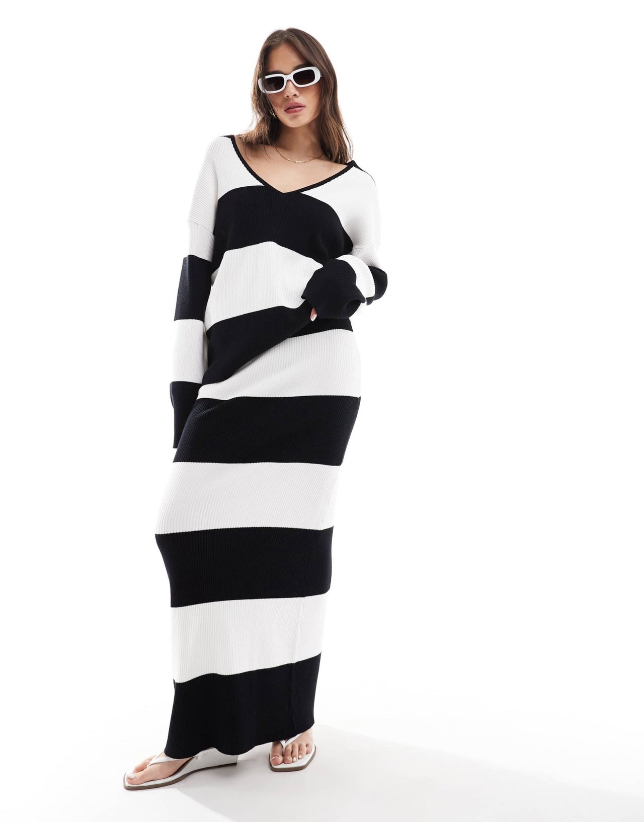 4th & Reckless v neck oversized jumper co - ord in black and white stripe - ASOS Sample Sale EU Store