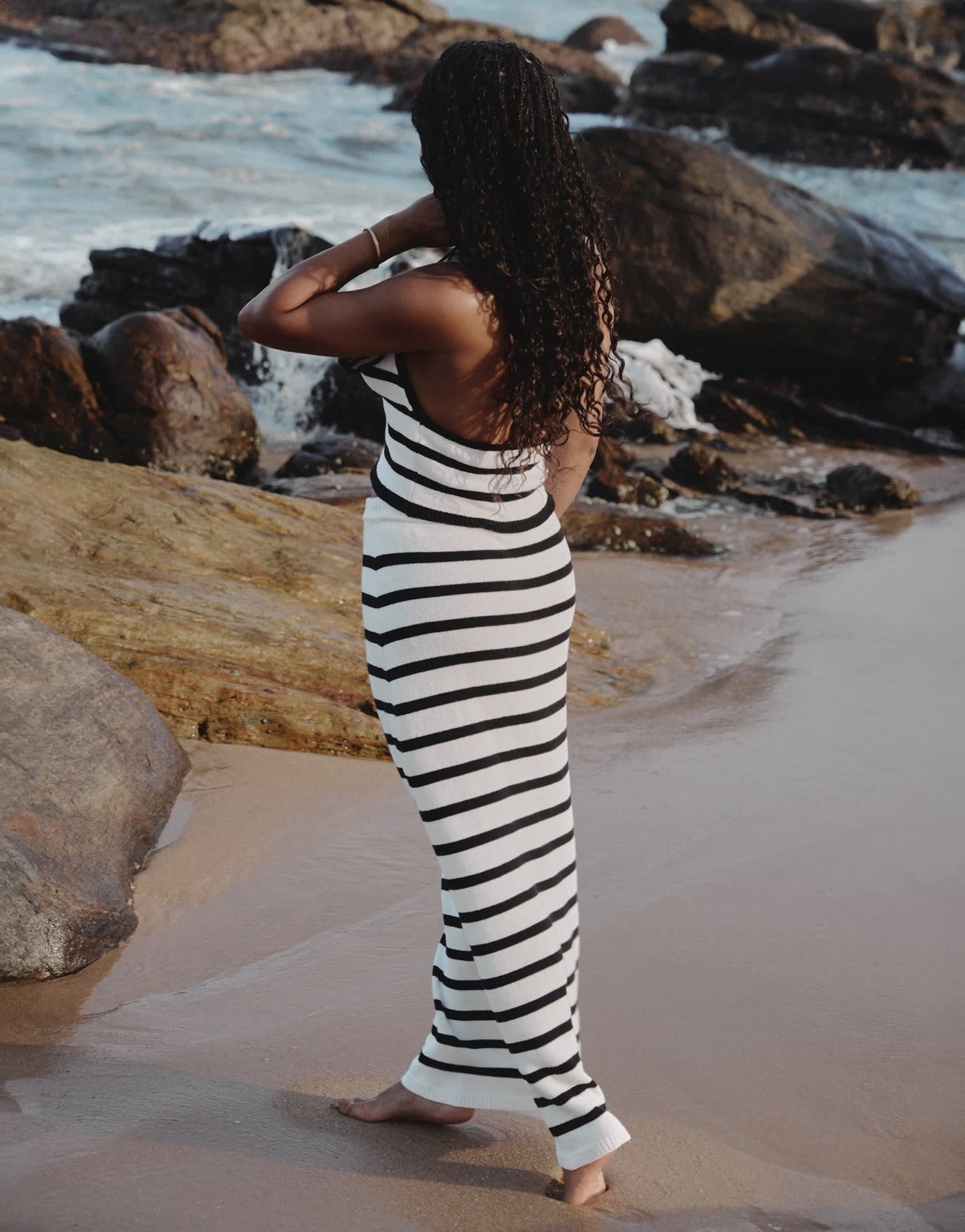 4th & Reckless x Loz Vassallo rico knitted stripe beach maxi skirt co - ord in black and white - ASOS Sample Sale EU Store