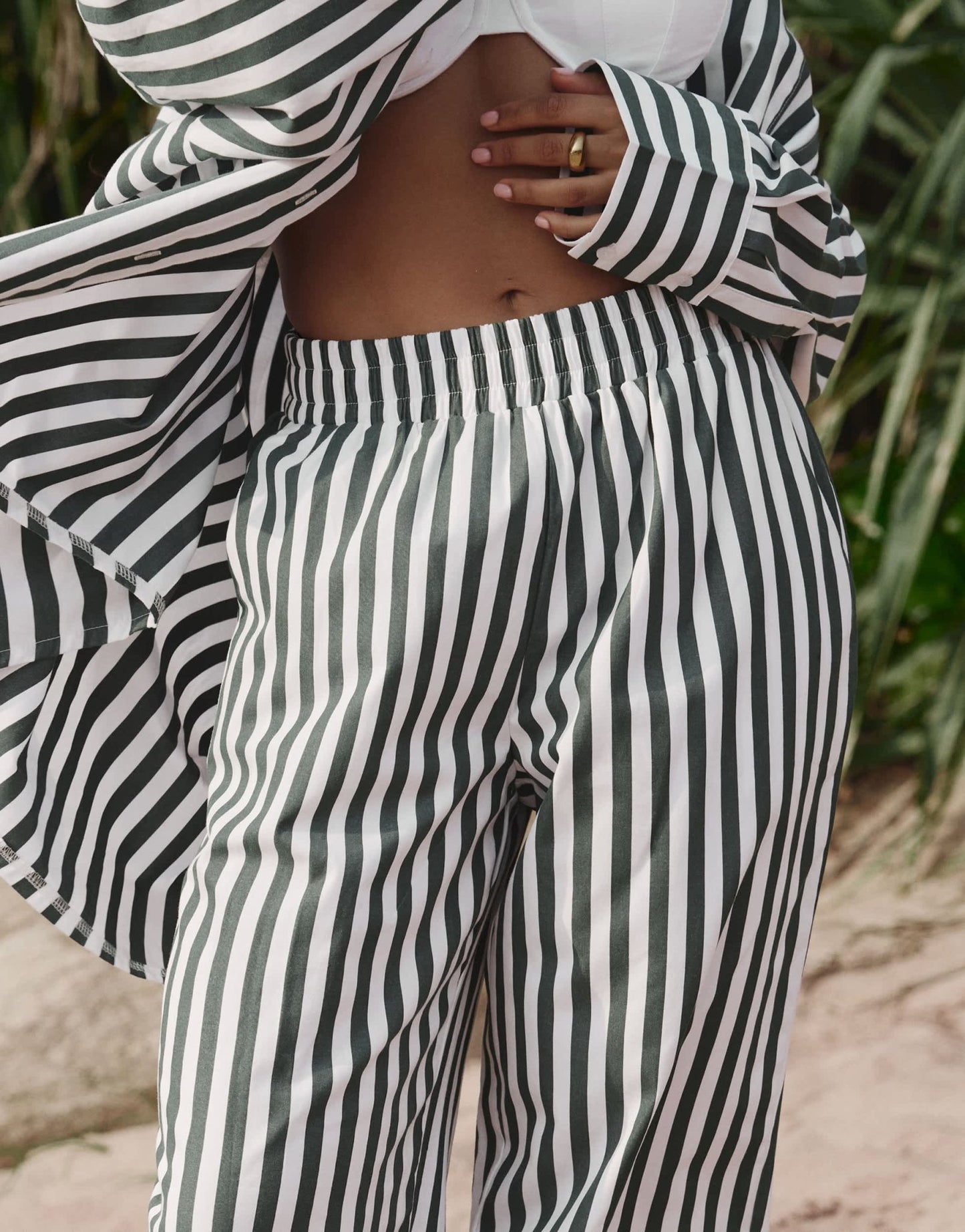 4th & Reckless x Loz Vassallo rio oversized stripe linen beach trouser co - ord in green - ASOS Sample Sale EU Store