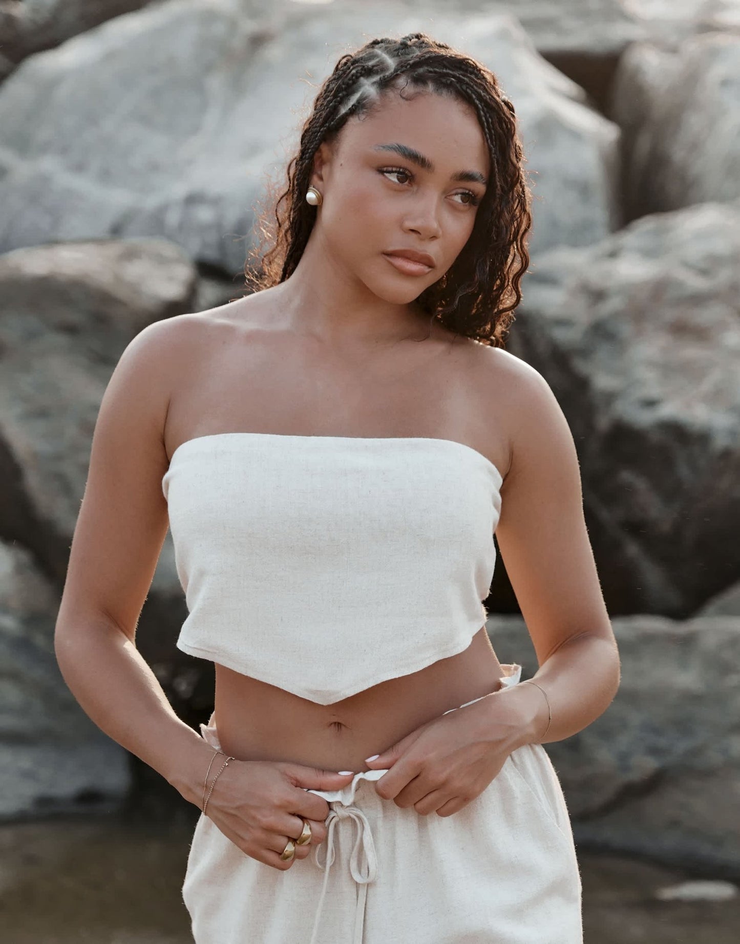 4th & Reckless x Loz Vassallo tulum multiway bandeau linen beach crop top co - ord in beige - ASOS Sample Sale EU Store
