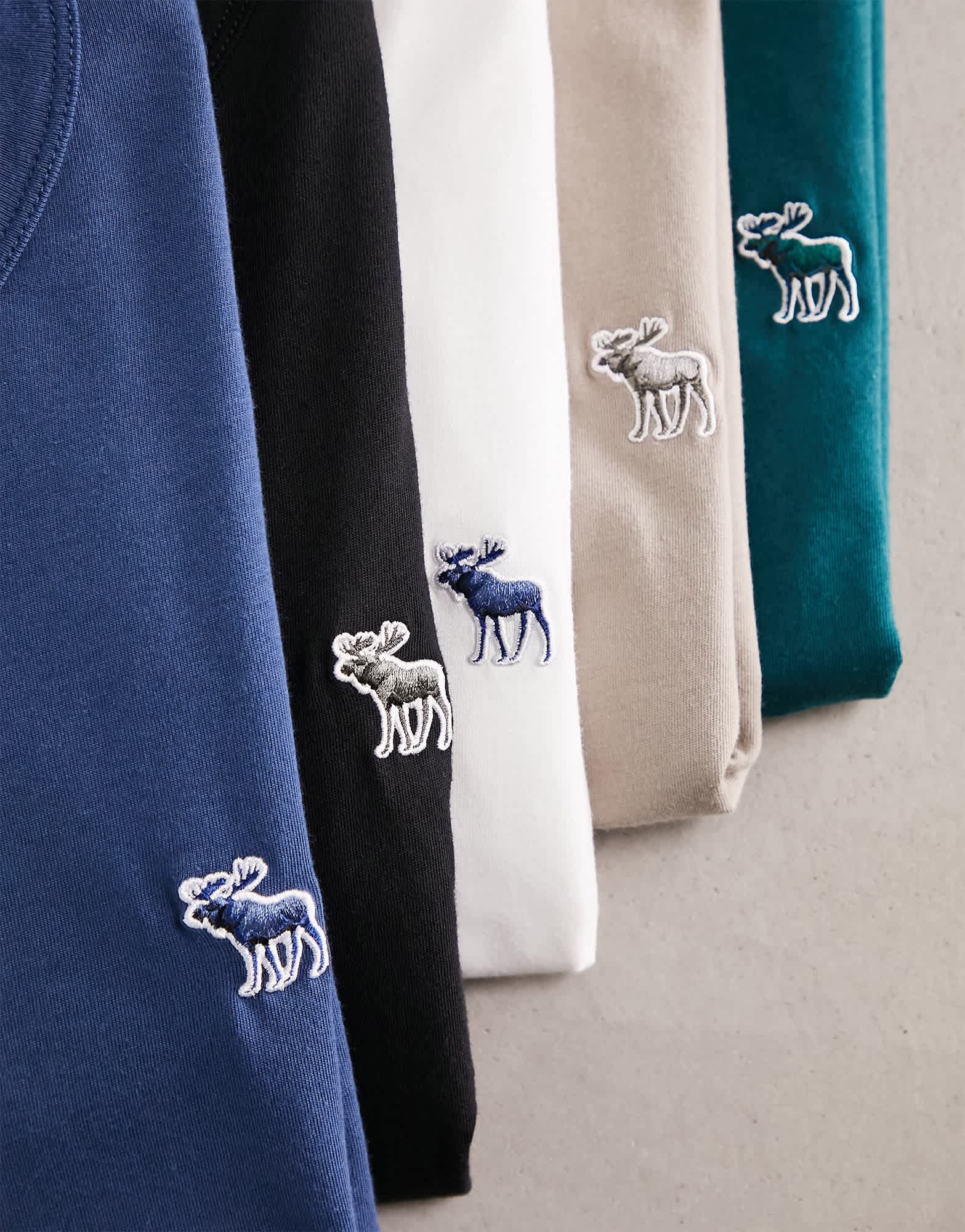 Abercrombie & Fitch 5 pack icon logo t-shirt in black/blue/green/beige/white - ASOS Sample Sale EU Store
