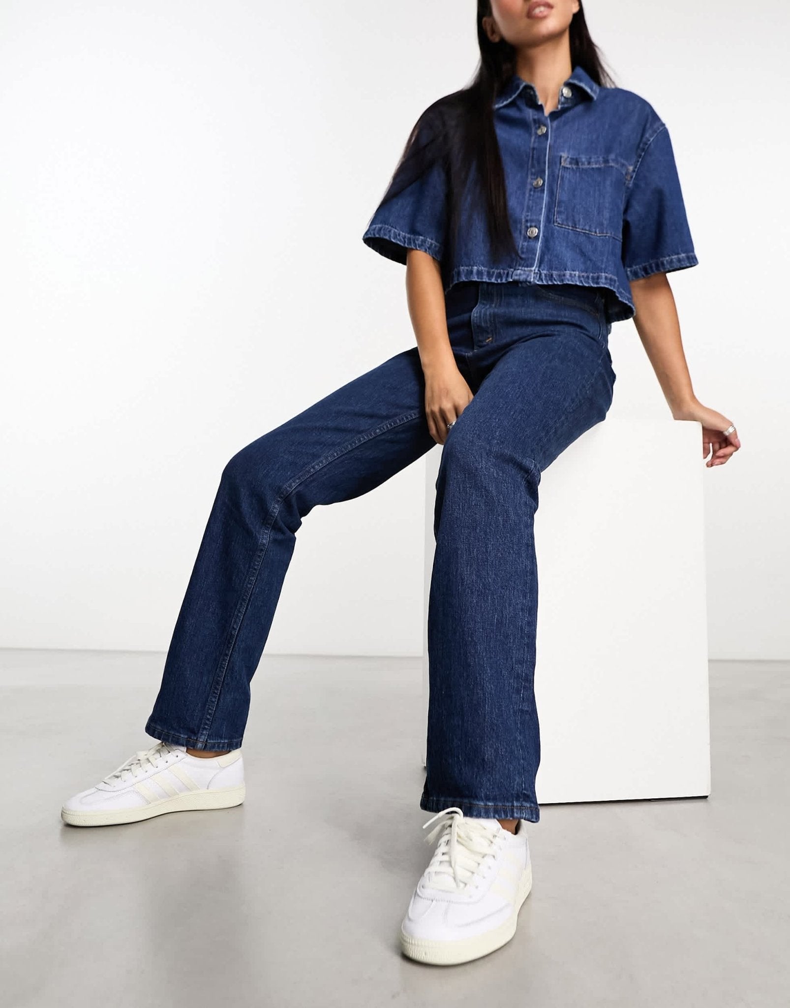 Abercrombie & Fitch 90s straight fit jeans in dark wash blue - ASOS Sample Sale EU Store