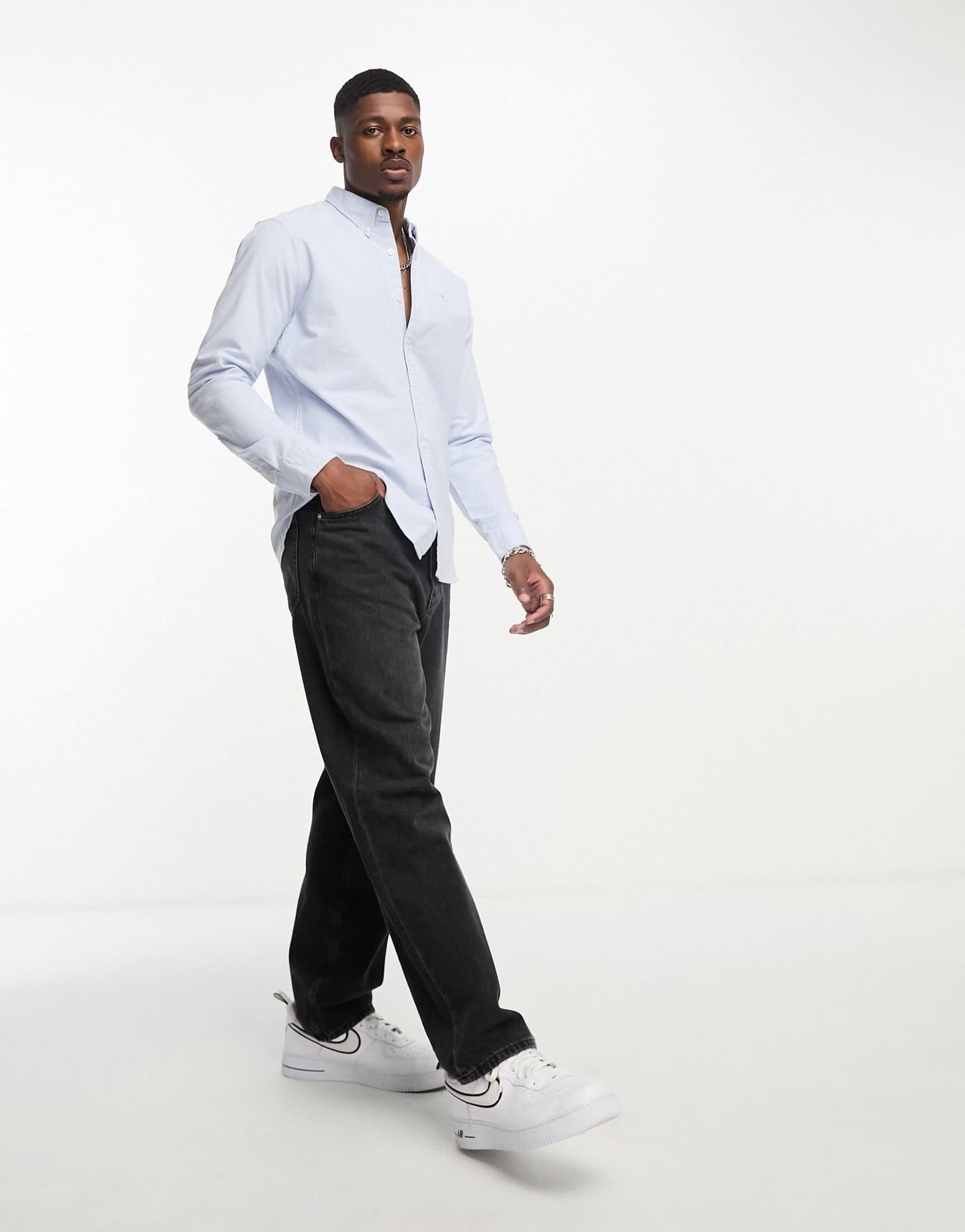 Abercrombie & Fitch elevated icon logo relaxed fit oxford shirt in light blue - ASOS Sample Sale EU Store