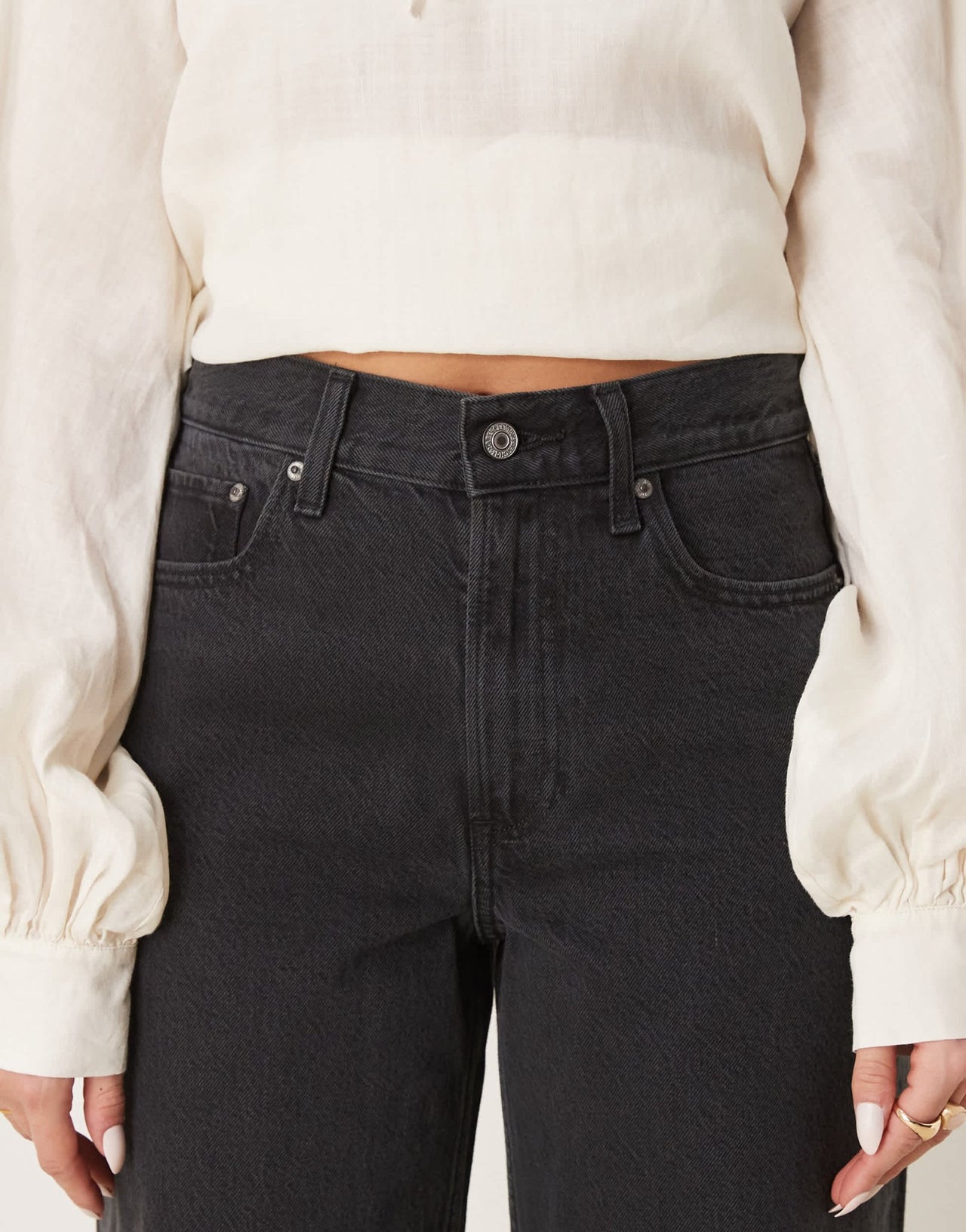 Abercrombie & Fitch high rise wide leg jean in black - ASOS Sample Sale EU Store