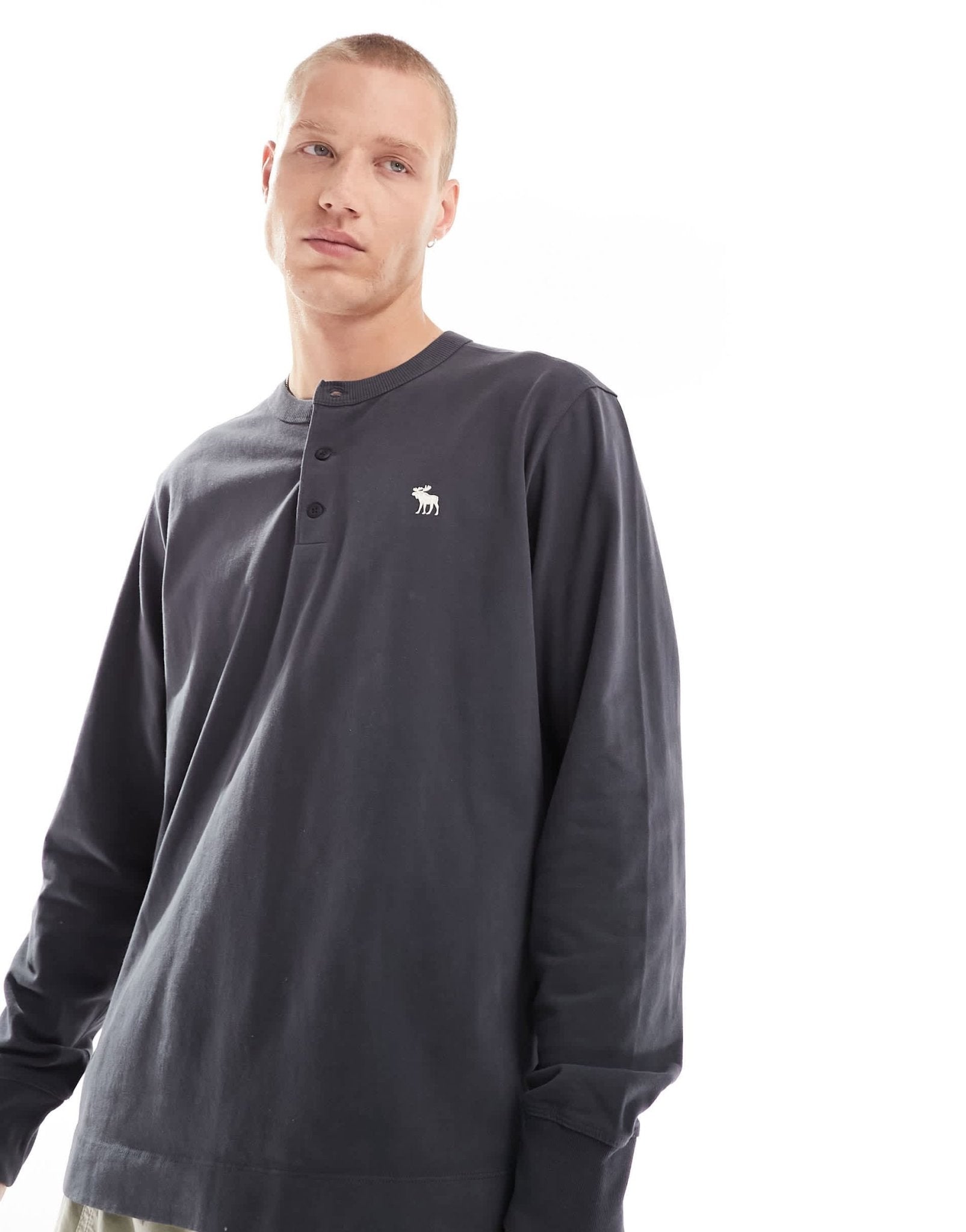 Abercrombie & Fitch icon logo premium henley long sleeve in washed black - ASOS Sample Sale EU Store