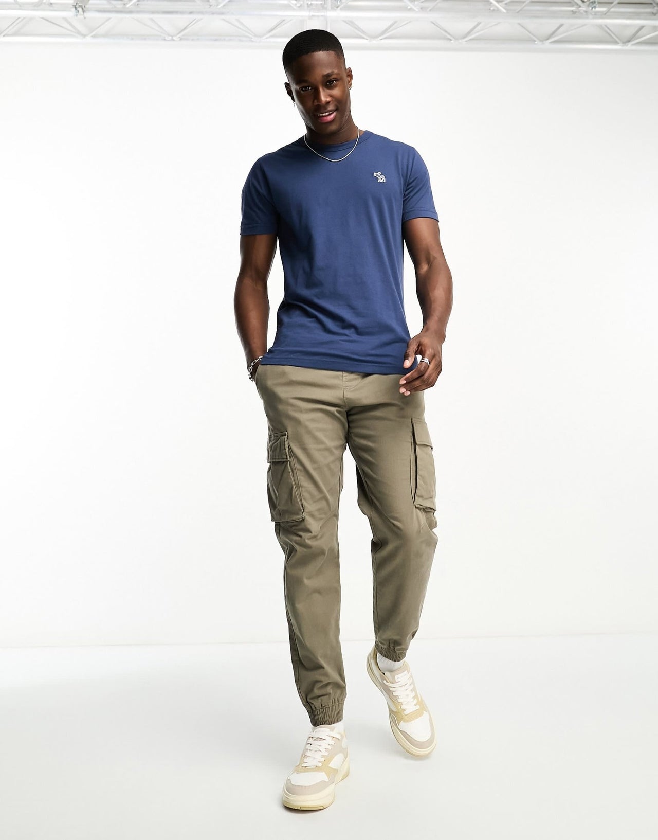 Abercrombie & Fitch icon logo t-shirt in mid blue - ASOS Sample Sale EU Store