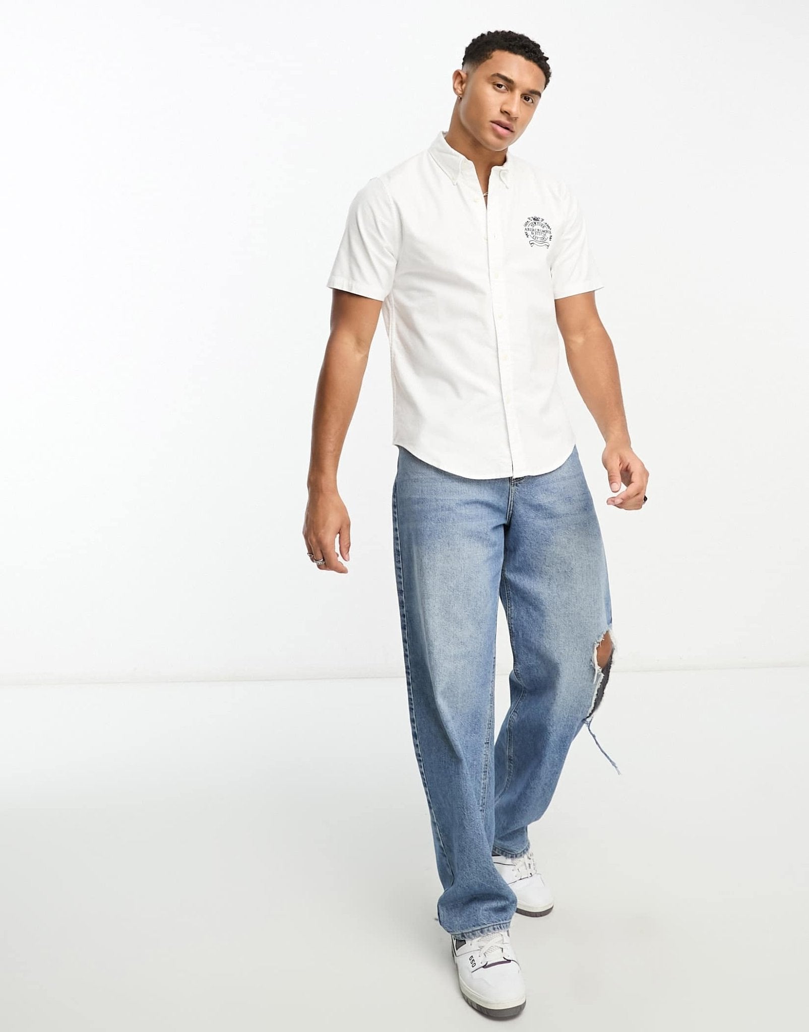 Abercrombie & Fitch logo short sleeve oxford shirt in white - ASOS Sample Sale EU Store