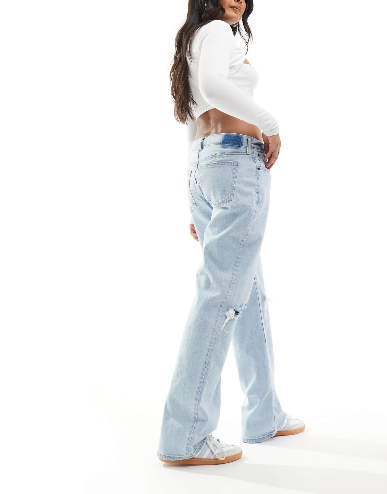 Abercrombie & Fitch low rise baggy fit jean with knee rips in light blue - ASOS Sample Sale EU Store