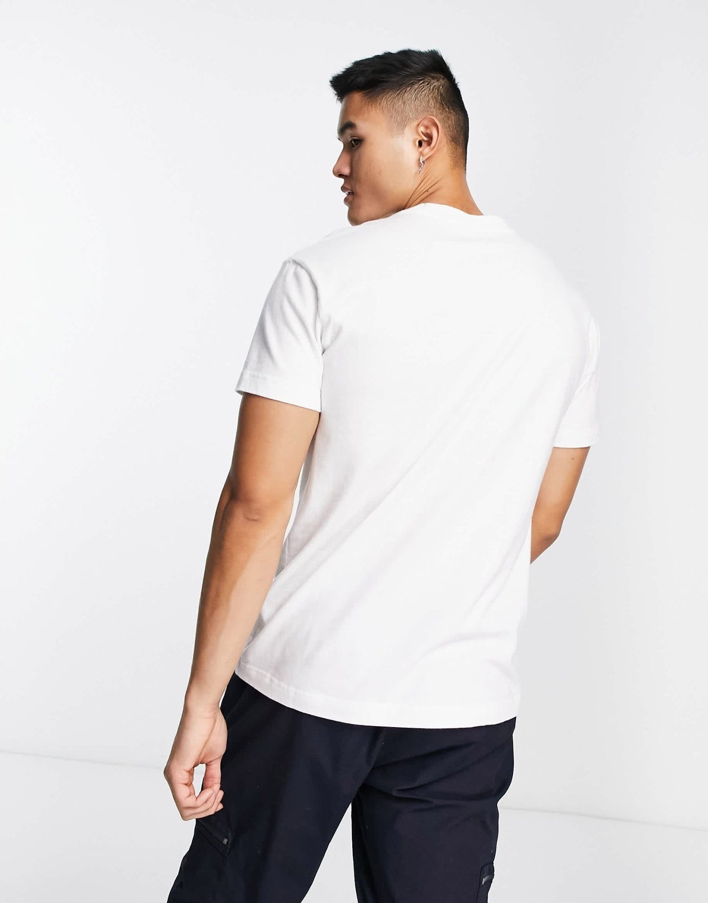 Abercrombie & Fitch plastisol central logo t-shirt in white - ASOS Sample Sale EU Store