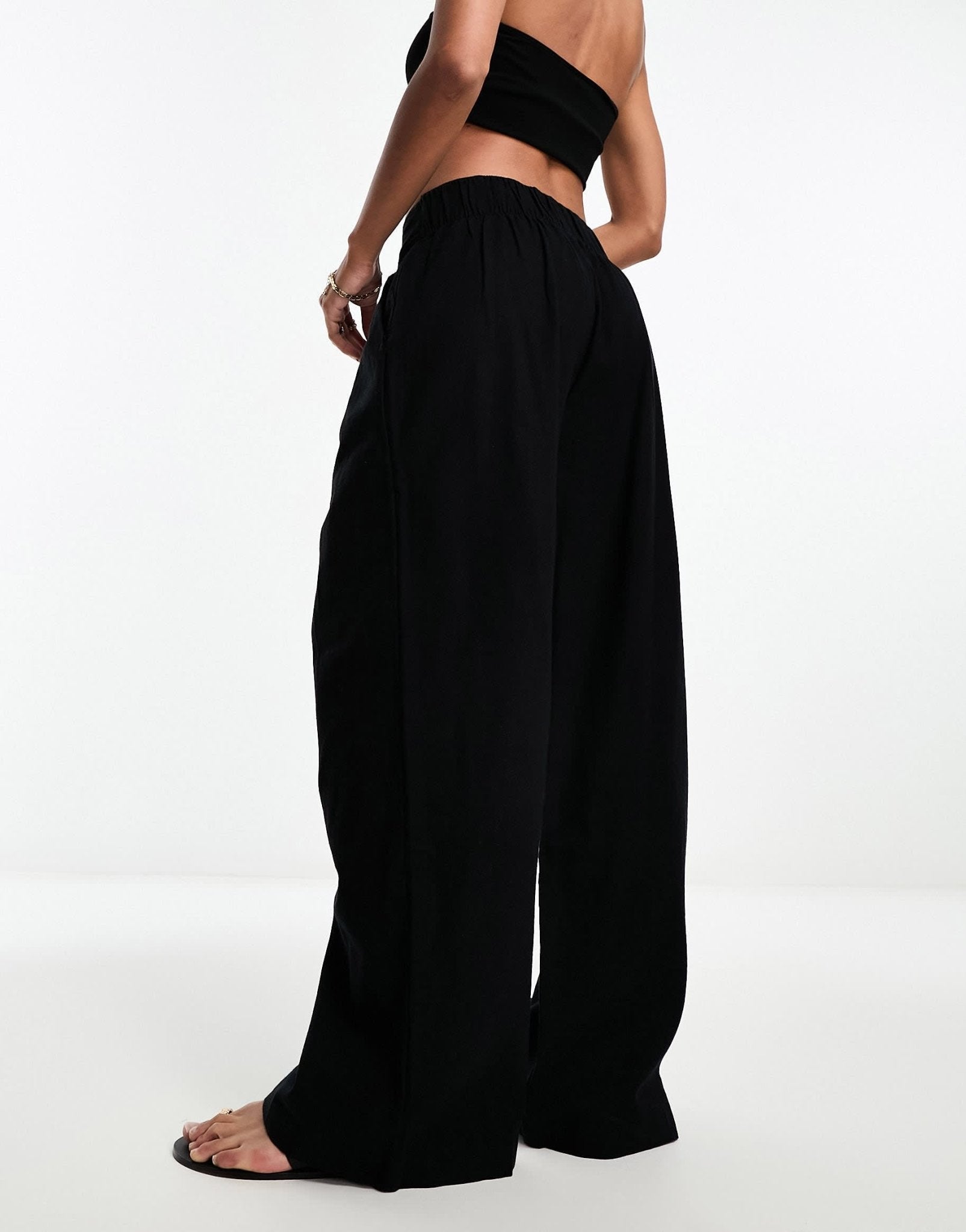Abercrombie & Fitch pleated wide leg linen trouser in black - ASOS Sample Sale EU Store