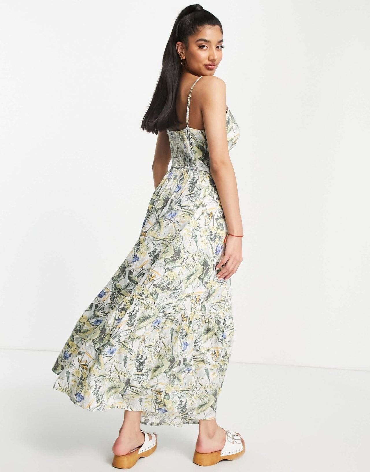 Abercrombie & Fitch plunge maxi dress in tropical print - ASOS Sample Sale EU Store