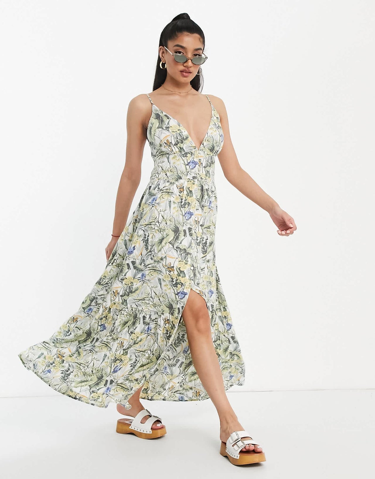 Abercrombie & Fitch plunge maxi dress in tropical print - ASOS Sample Sale EU Store