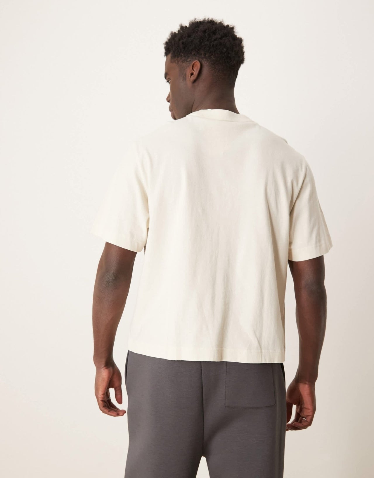 Abercrombie & Fitch short sleeve back print graphic t-shirt in beige - ASOS Sample Sale EU Store
