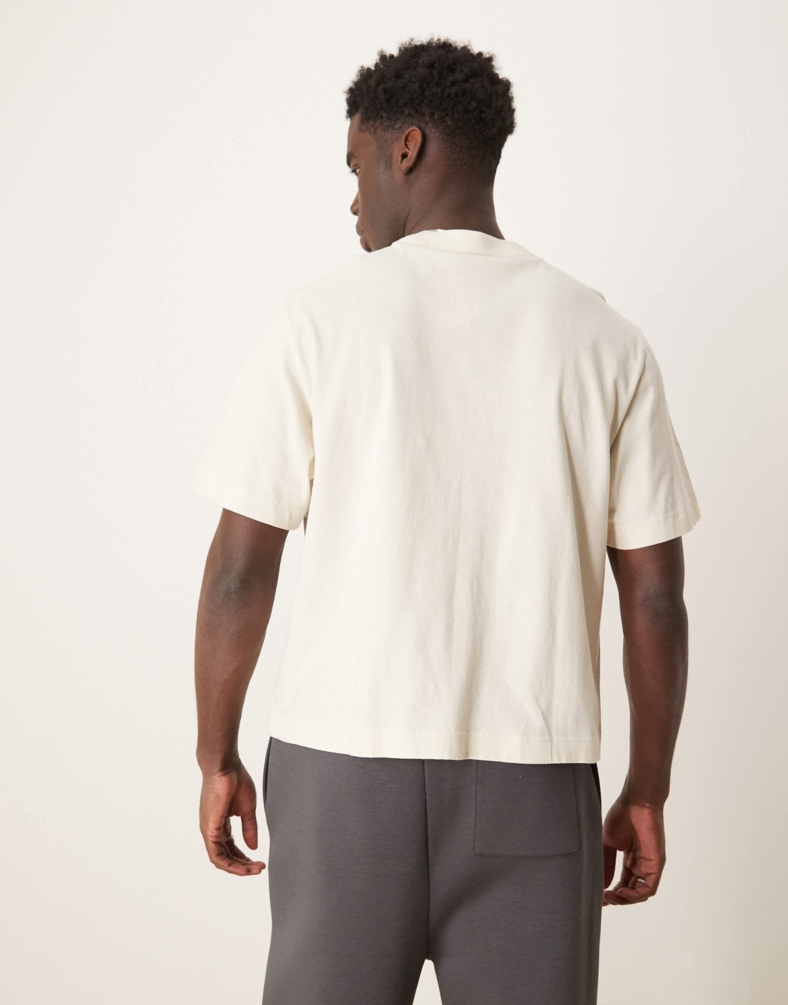 Abercrombie & Fitch short sleeve back print graphic t-shirt in beige - ASOS Sample Sale EU Store