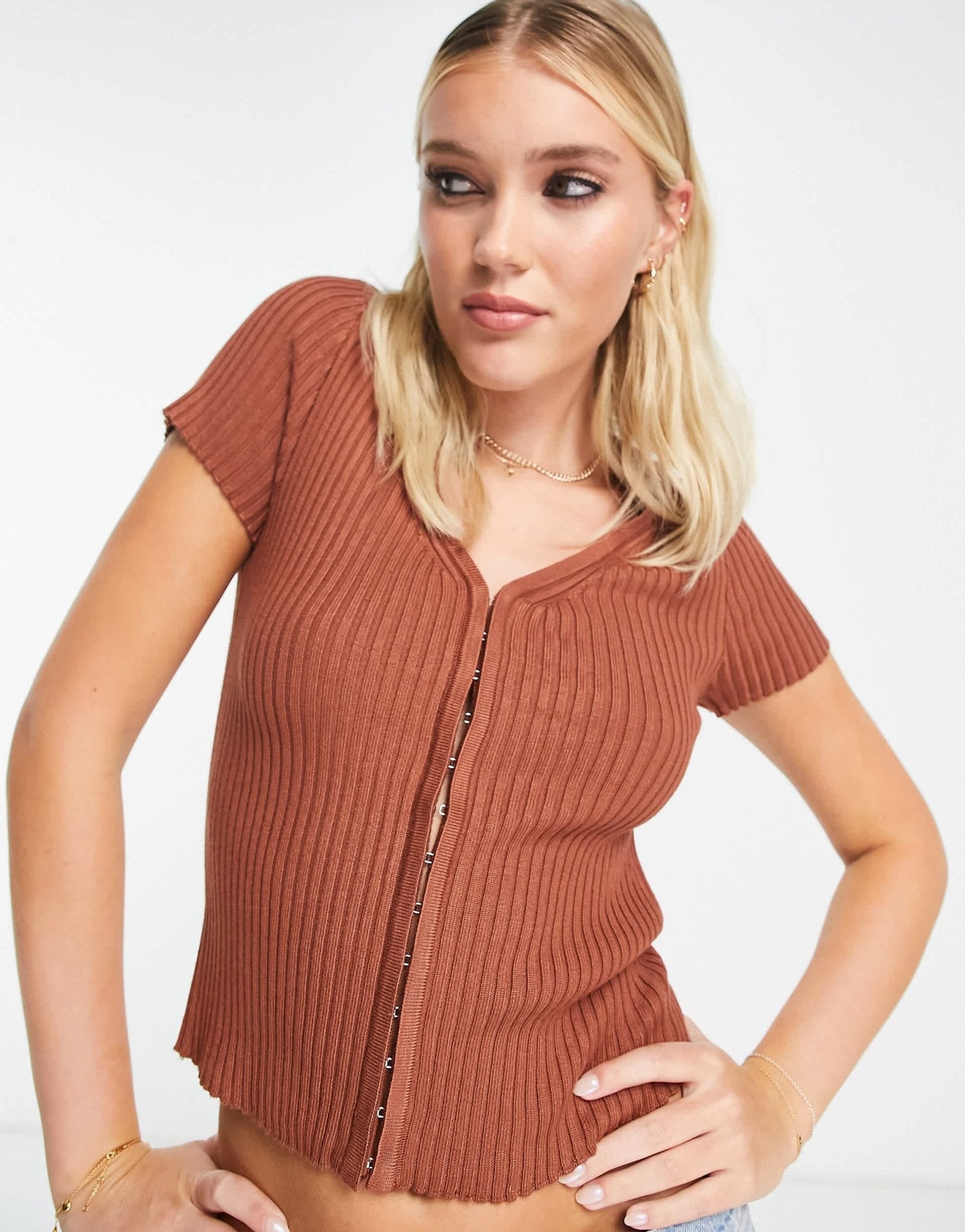 Abercrombie & Fitch short sleeve cardi top in brown - ASOS Sample Sale EU Store