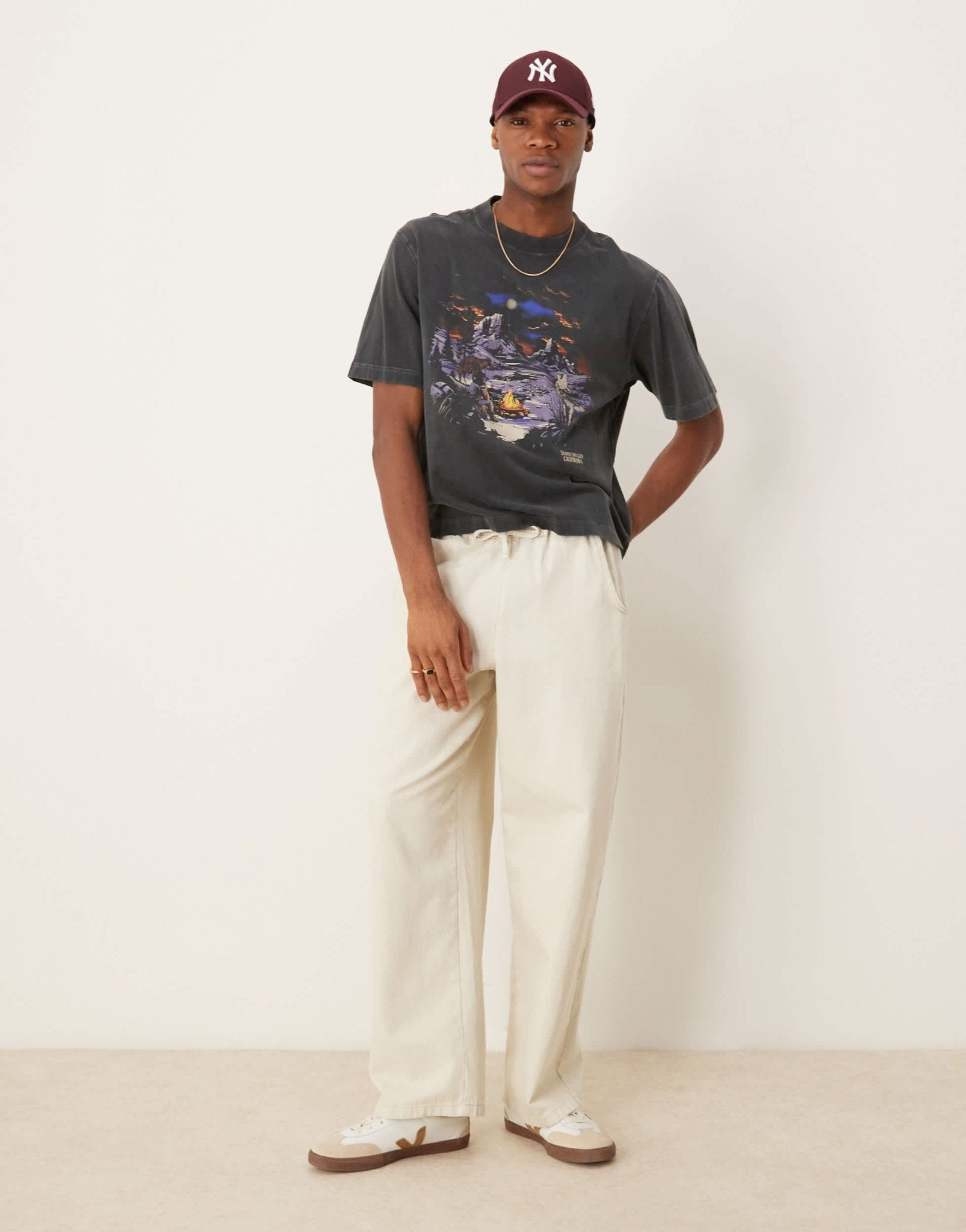 Abercrombie & Fitch short sleeve western print graphic t-shirt in washed black - ASOS Sample Sale EU Store