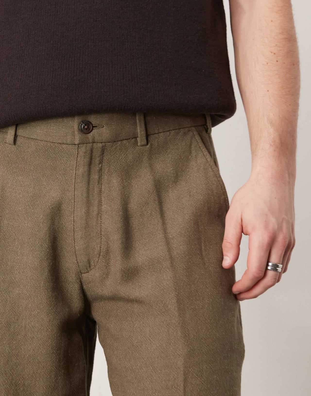 Abercrombie & Fitch Sloane tailored baggy trousers in green - ASOS Sample Sale EU Store