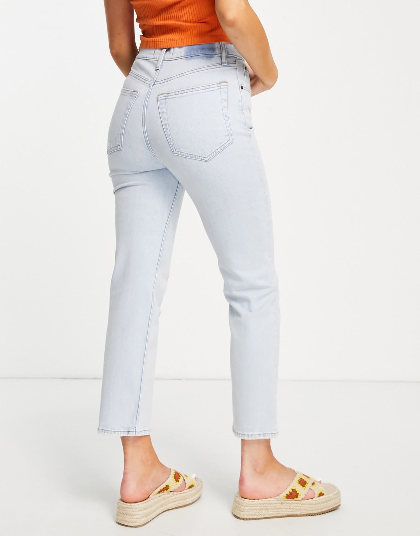 Abercrombie & Fitch straight leg jeans in light wash - ASOS Sample Sale EU Store