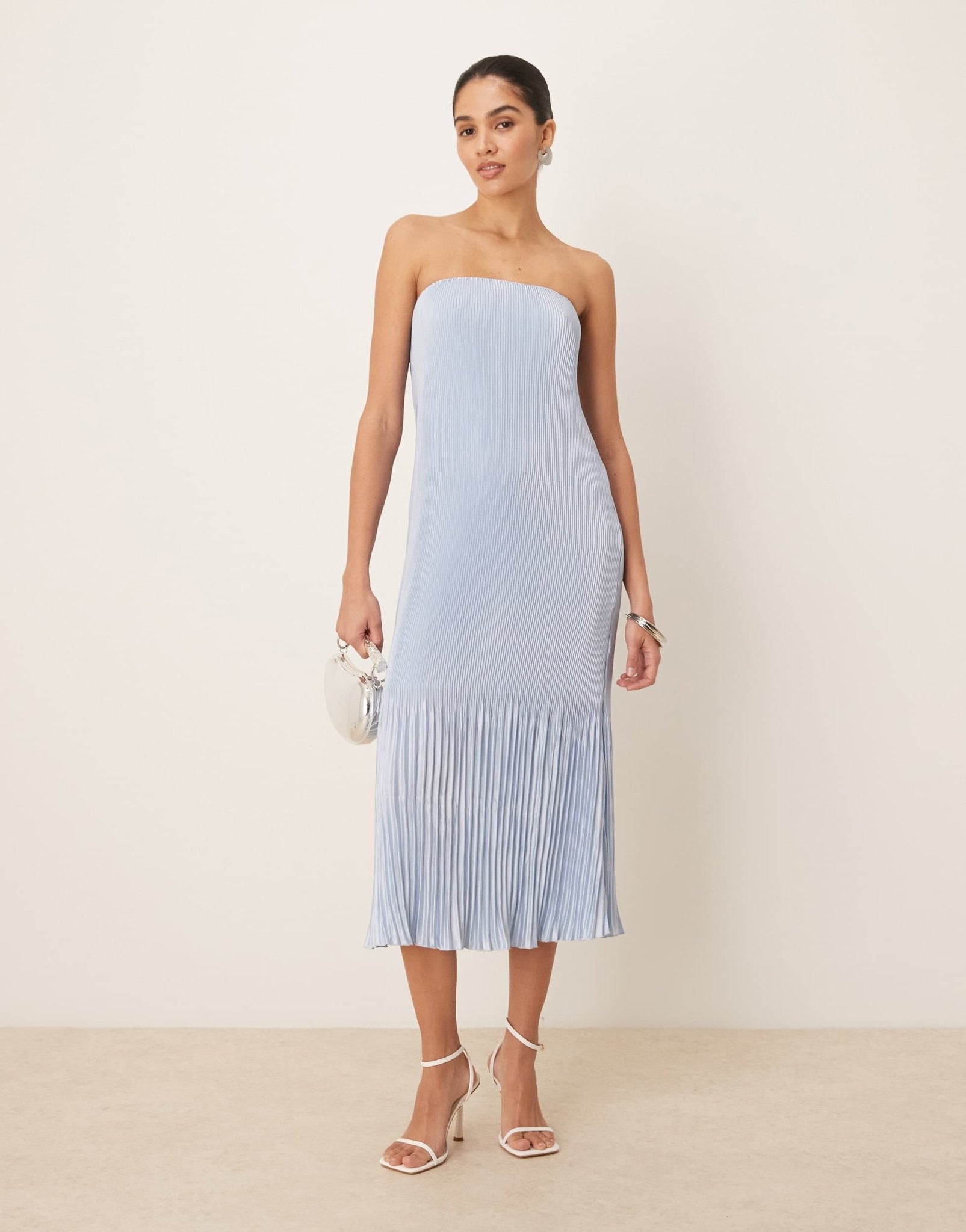 Abercrombie & Fitch strapless giselle pleat maxi dress in blue - ASOS Sample Sale EU Store
