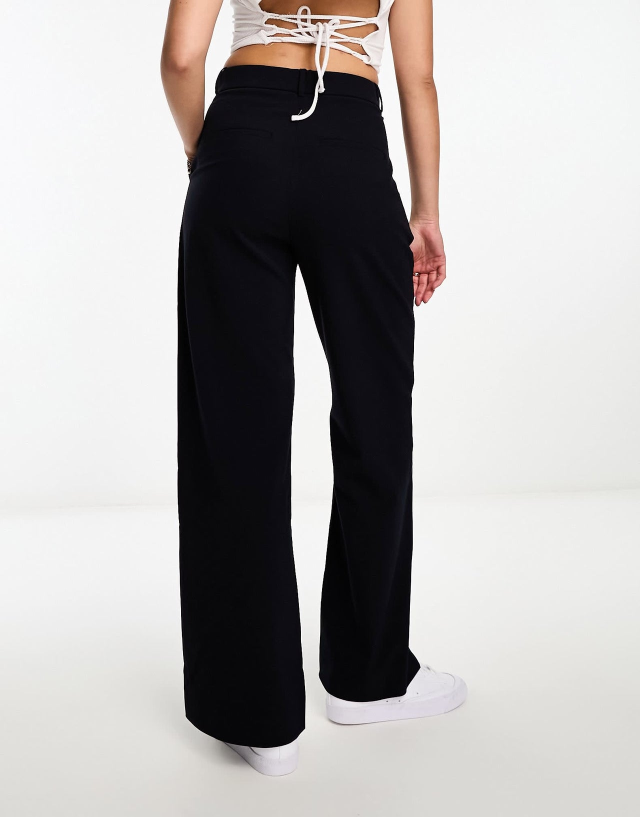 Abercrombie & Fitch tailored straight fit trousers in dark teal - ASOS Sample Sale EU Store