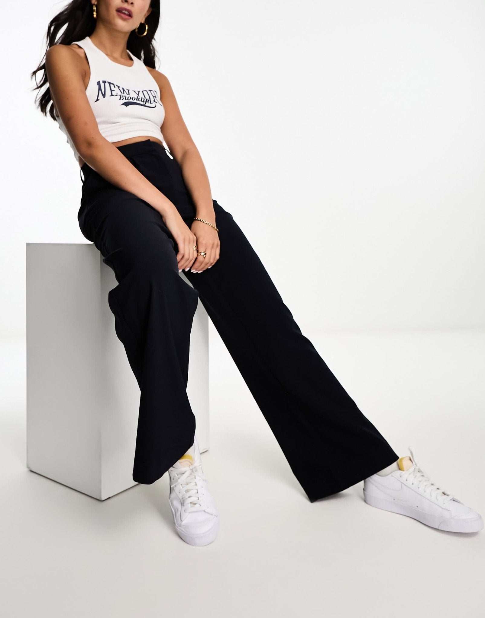 Abercrombie & Fitch tailored straight fit trousers in dark teal - ASOS Sample Sale EU Store