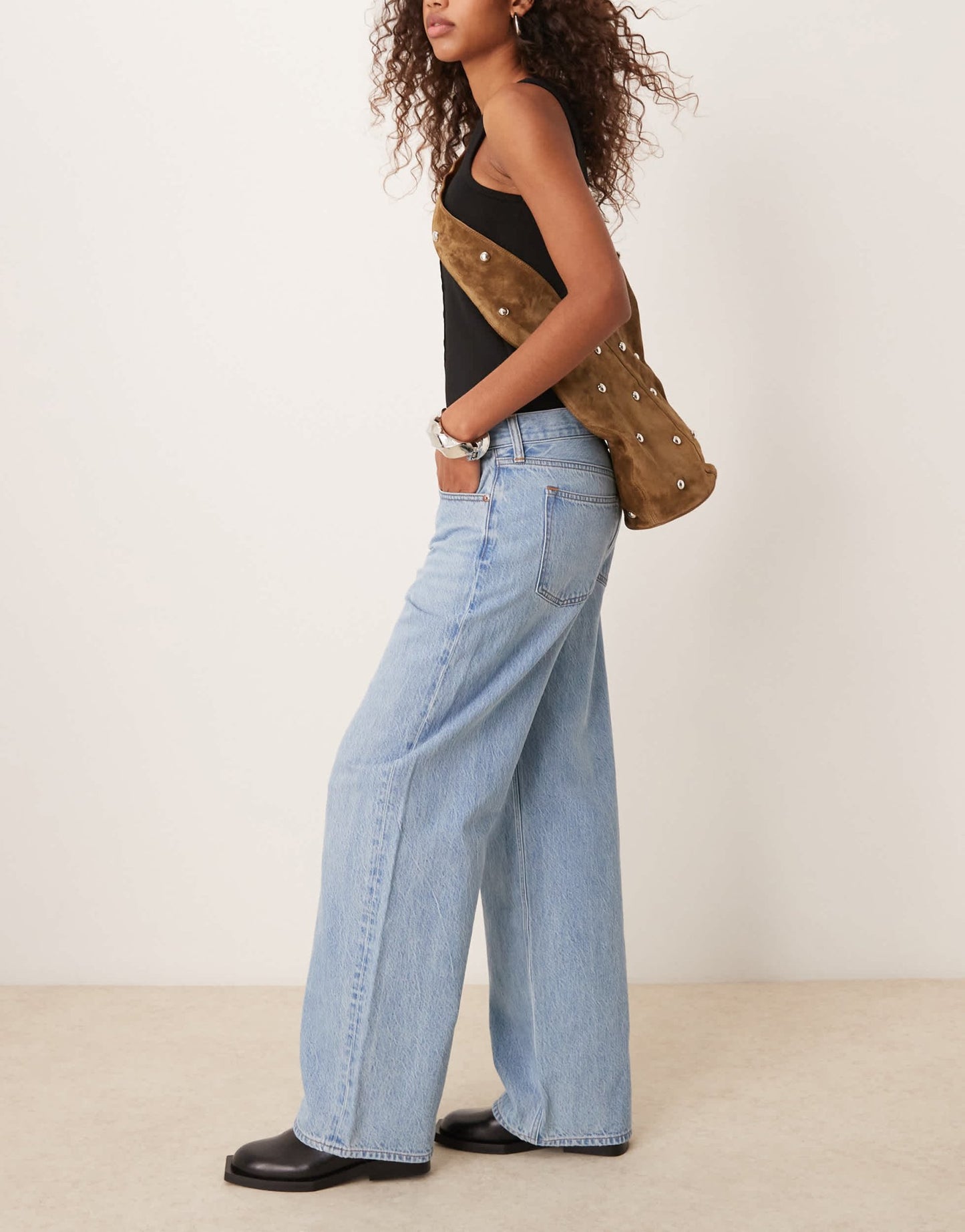 Abercrombie & Fitch ultra loose low rise jeans in light blue - ASOS Sample Sale EU Store