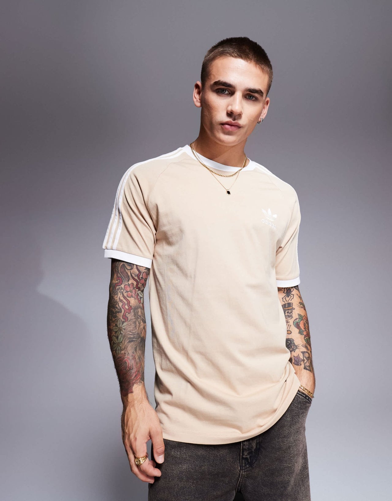 adidas Originals Adicolour t-shirt in beige - ASOS Sample Sale EU Store