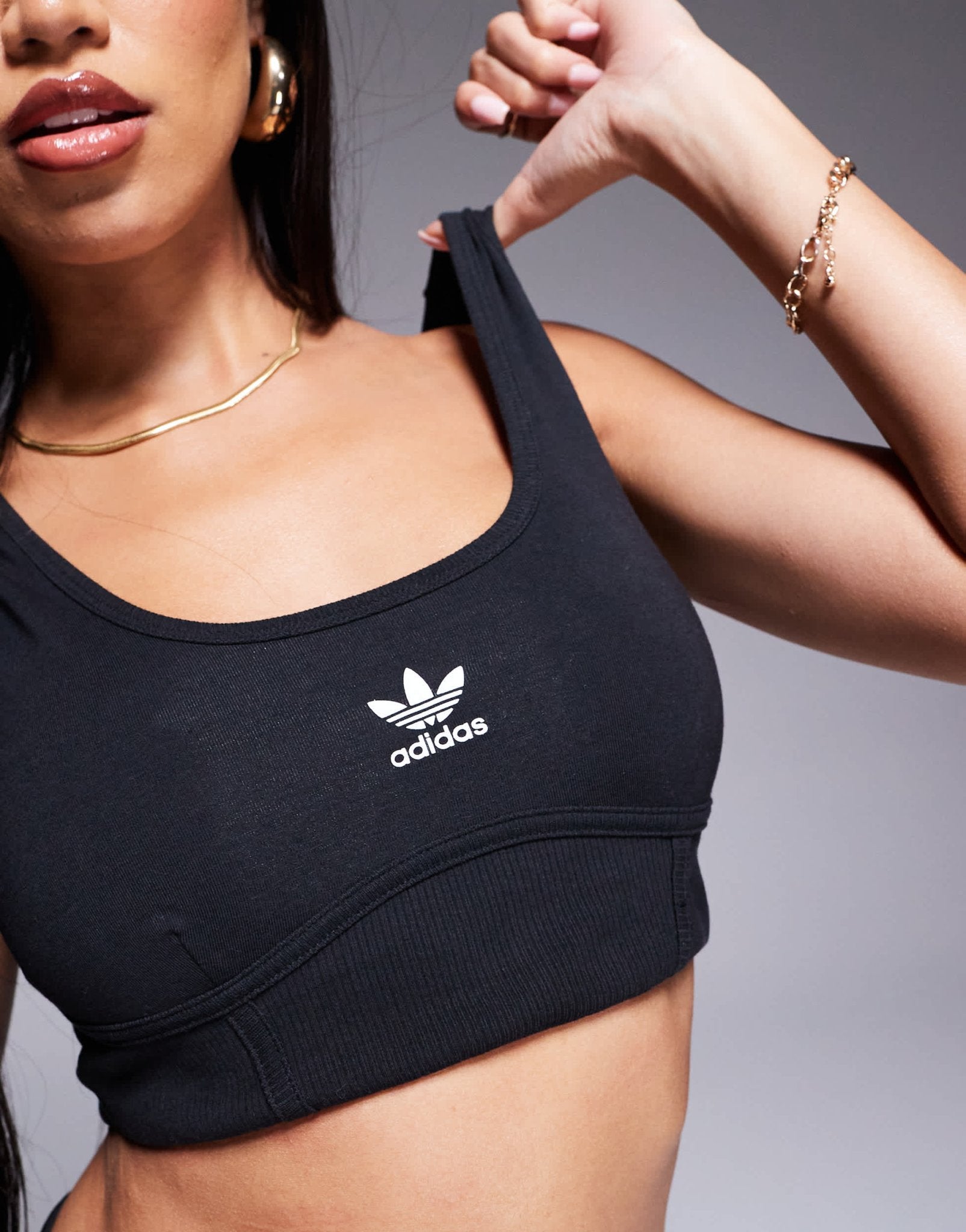 adidas Originals Adicolour trefoil bra in black - ASOS Sample Sale EU Store