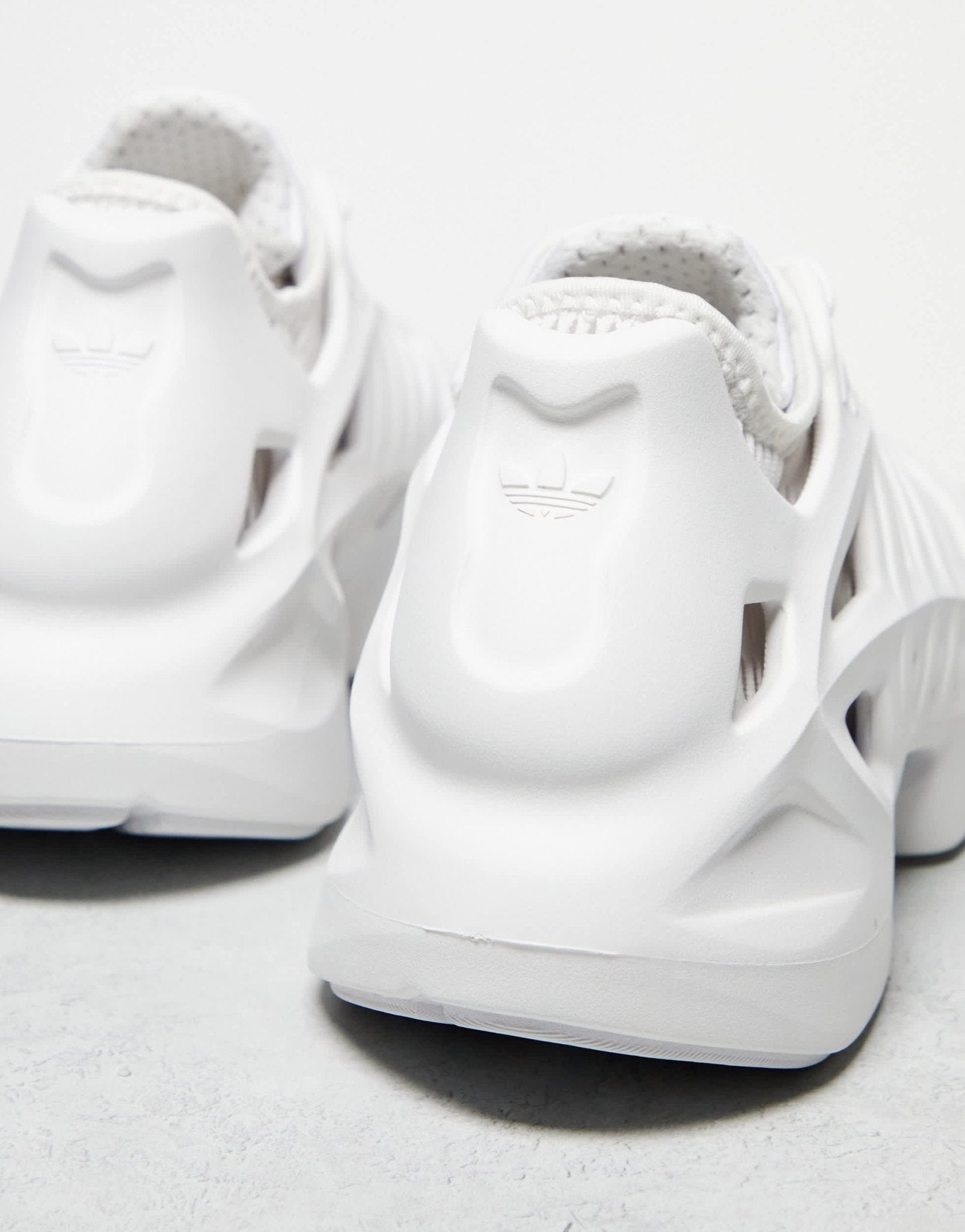 adidas Originals adiFOM Climacool trainers in triple white - ASOS Sample Sale EU Store