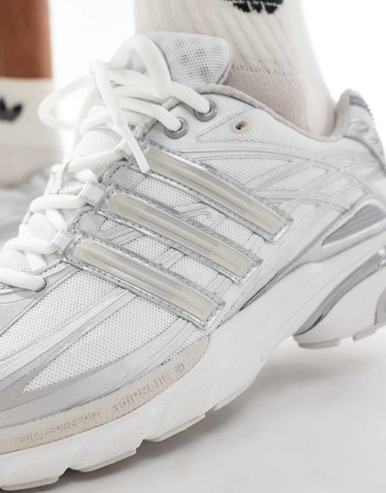 adidas Originals Adistar Cushion trainers in white - ASOS Sample Sale EU Store